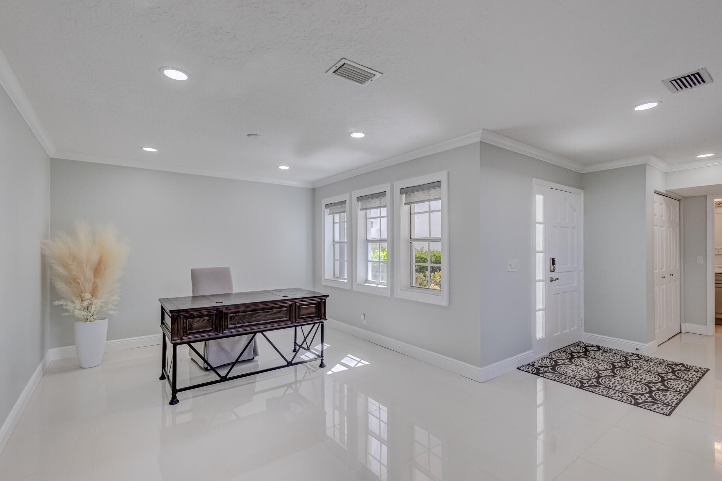 17 Selby Lane, Palm Beach Gardens, FL 33418 — photo 17 of 69