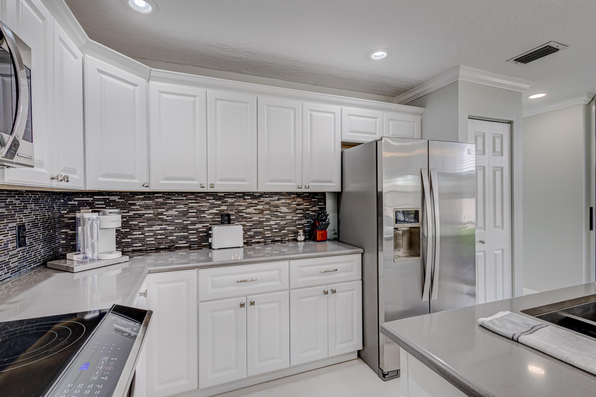 17 Selby Lane, Palm Beach Gardens, FL 33418 — photo 23 of 69