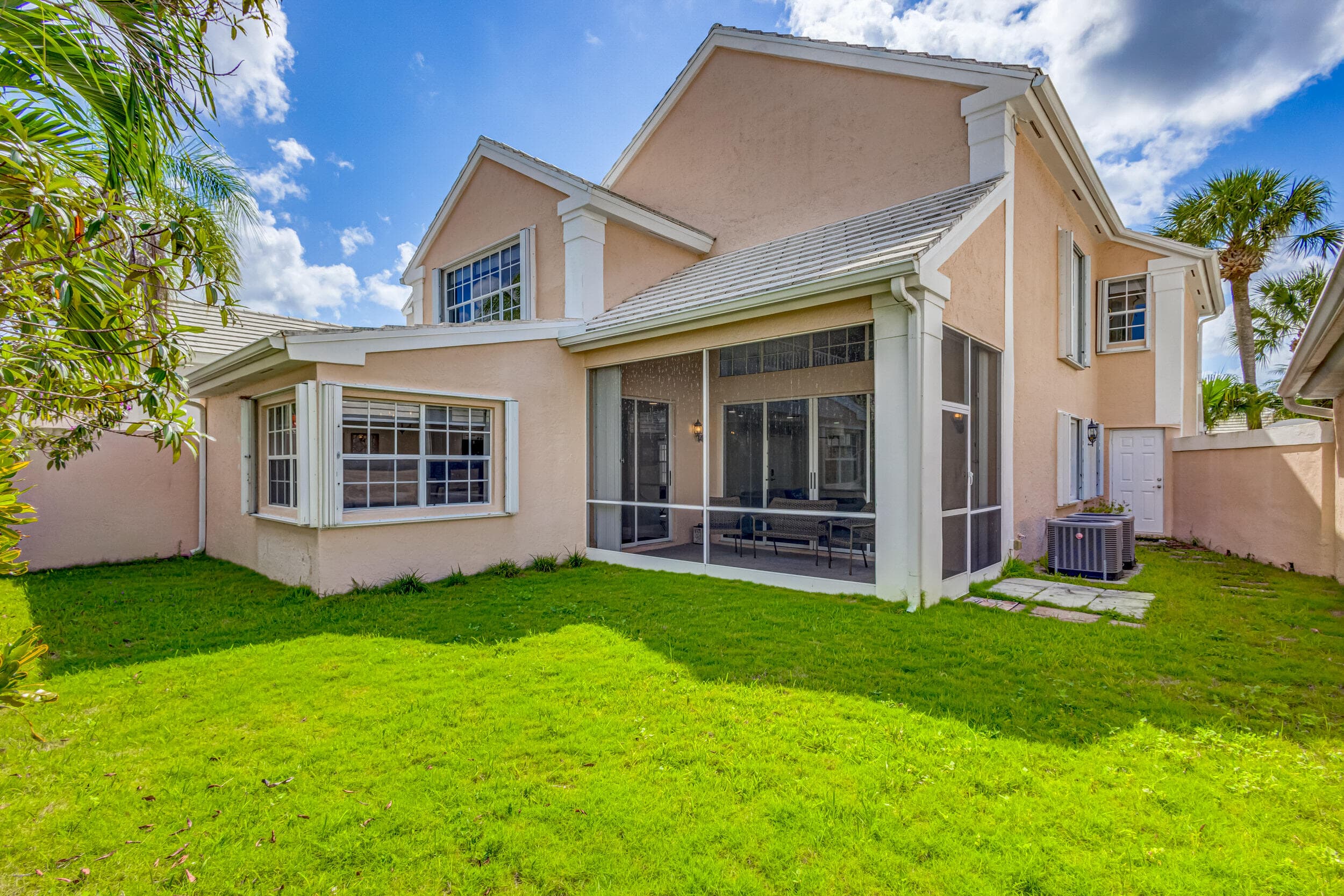 17 Selby Lane, Palm Beach Gardens, FL 33418 — photo 60 of 69