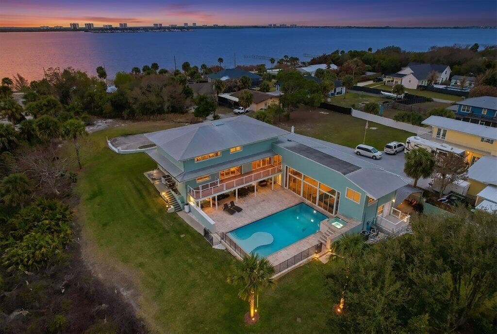3712 E Mockingbird Hill, Jensen Beach, FL 34957 — photo