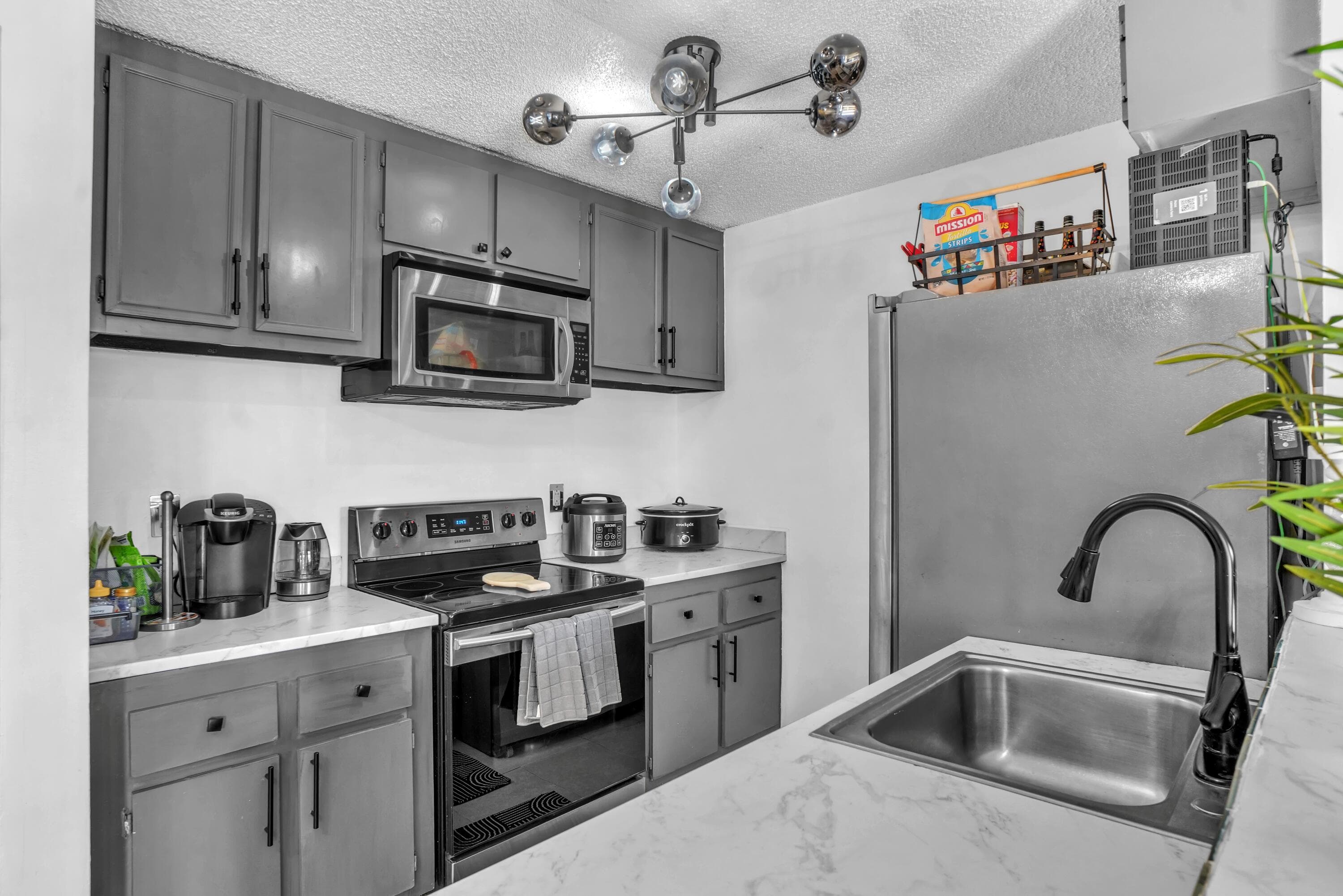 1423 Meadows Circle W, Boynton Beach, FL 33436 — photo 12 of 18