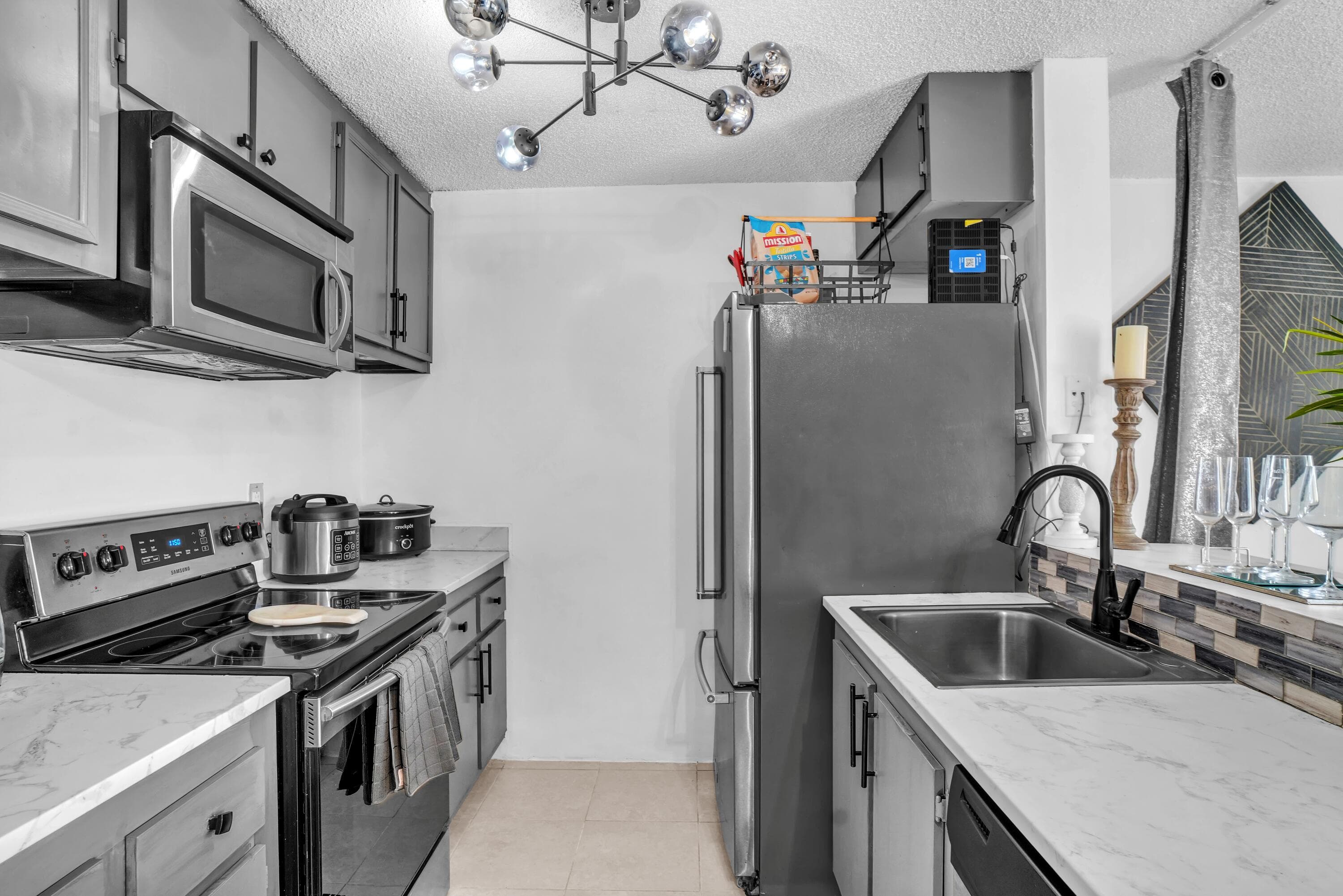 1423 Meadows Circle W, Boynton Beach, FL 33436 — photo 16 of 18