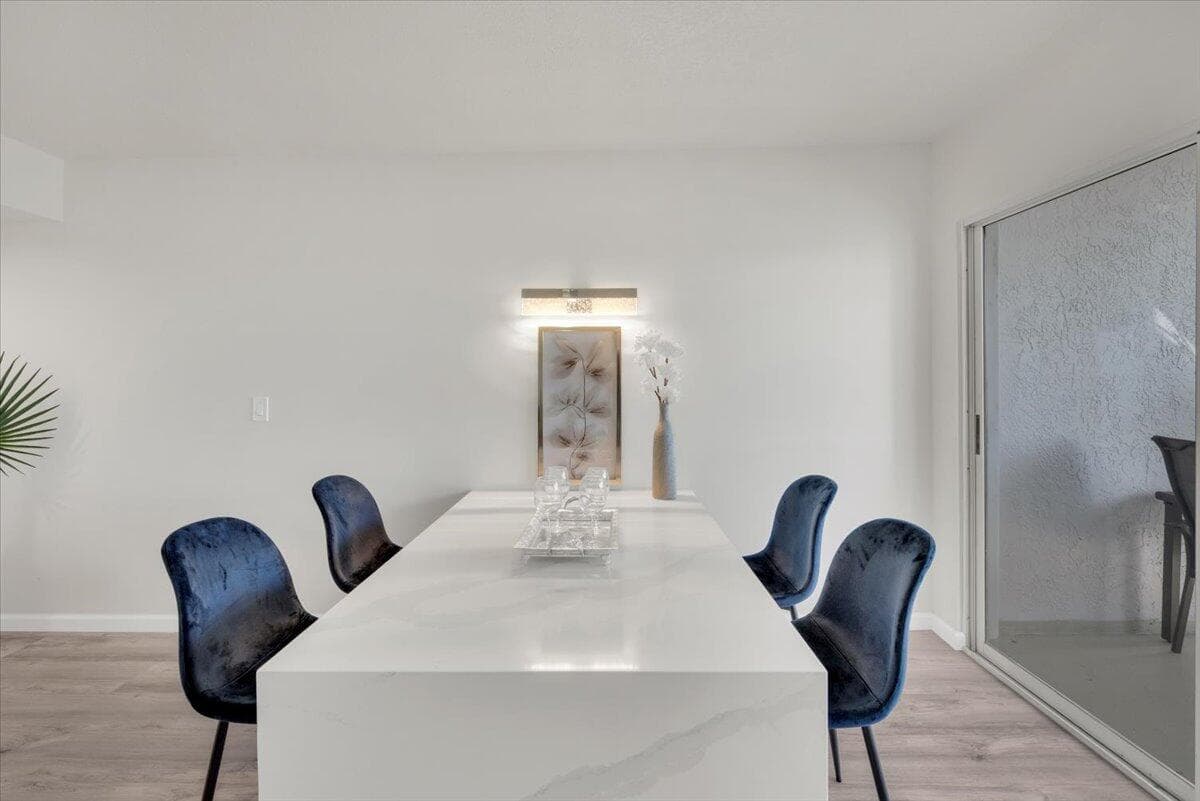 275 Palm Avenue B304, Jupiter, FL 33477 — photo 4 of 27