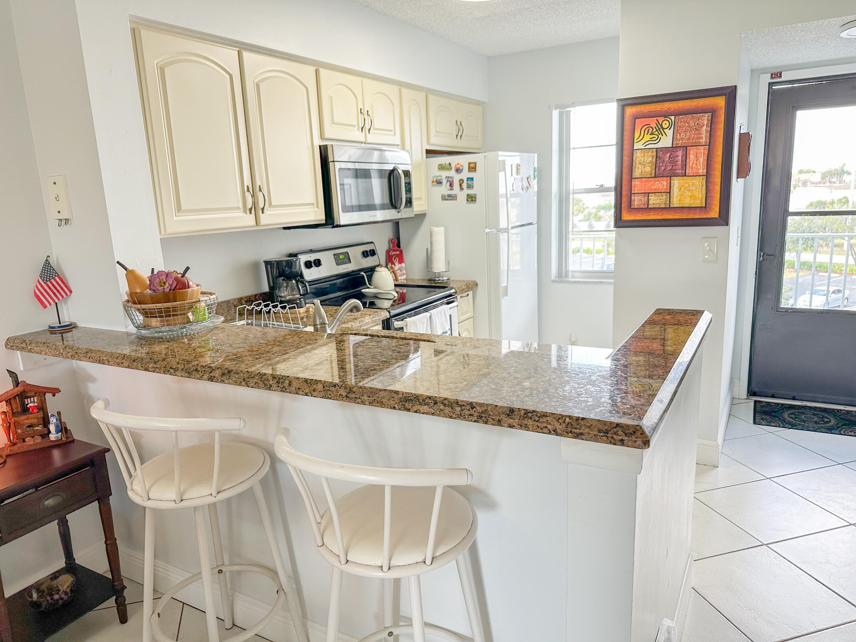 2222 N Cypress Bend Drive 403, Pompano Beach, FL 33069 — photo 7 of 23