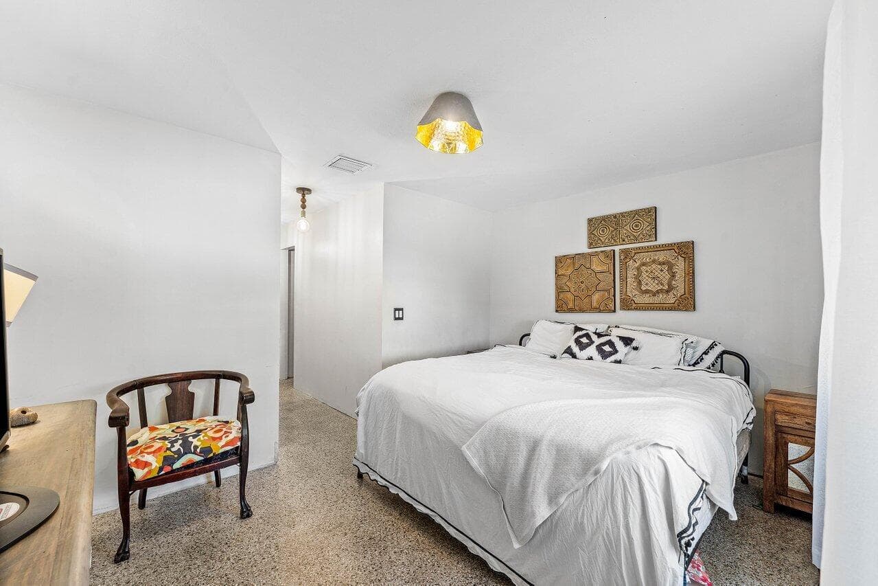 102 NE 22nd Street, Delray Beach, FL 33444 — photo 18 of 28