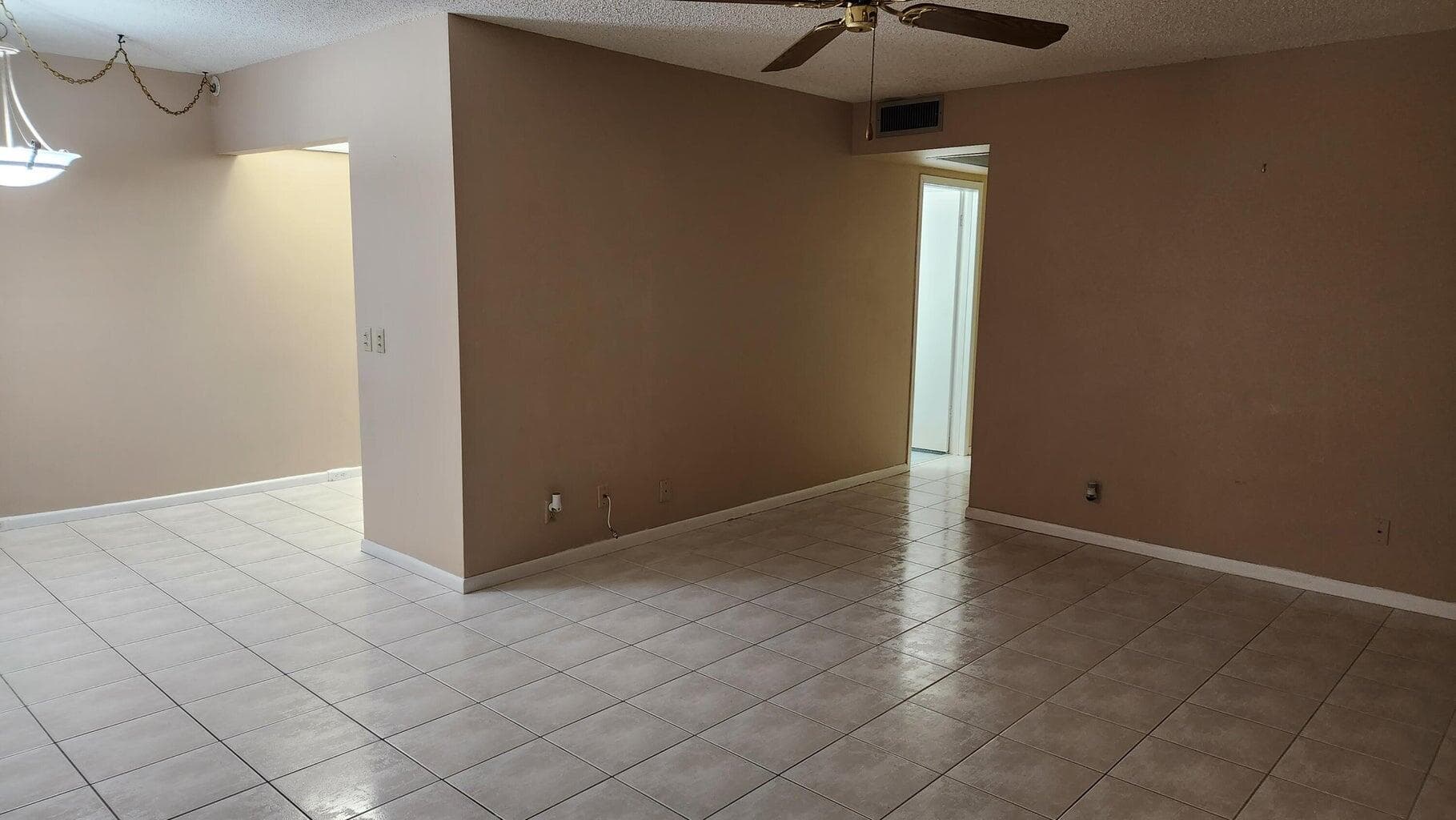 251 Fanshaw F, Boca Raton, FL 33434 — photo 4 of 15