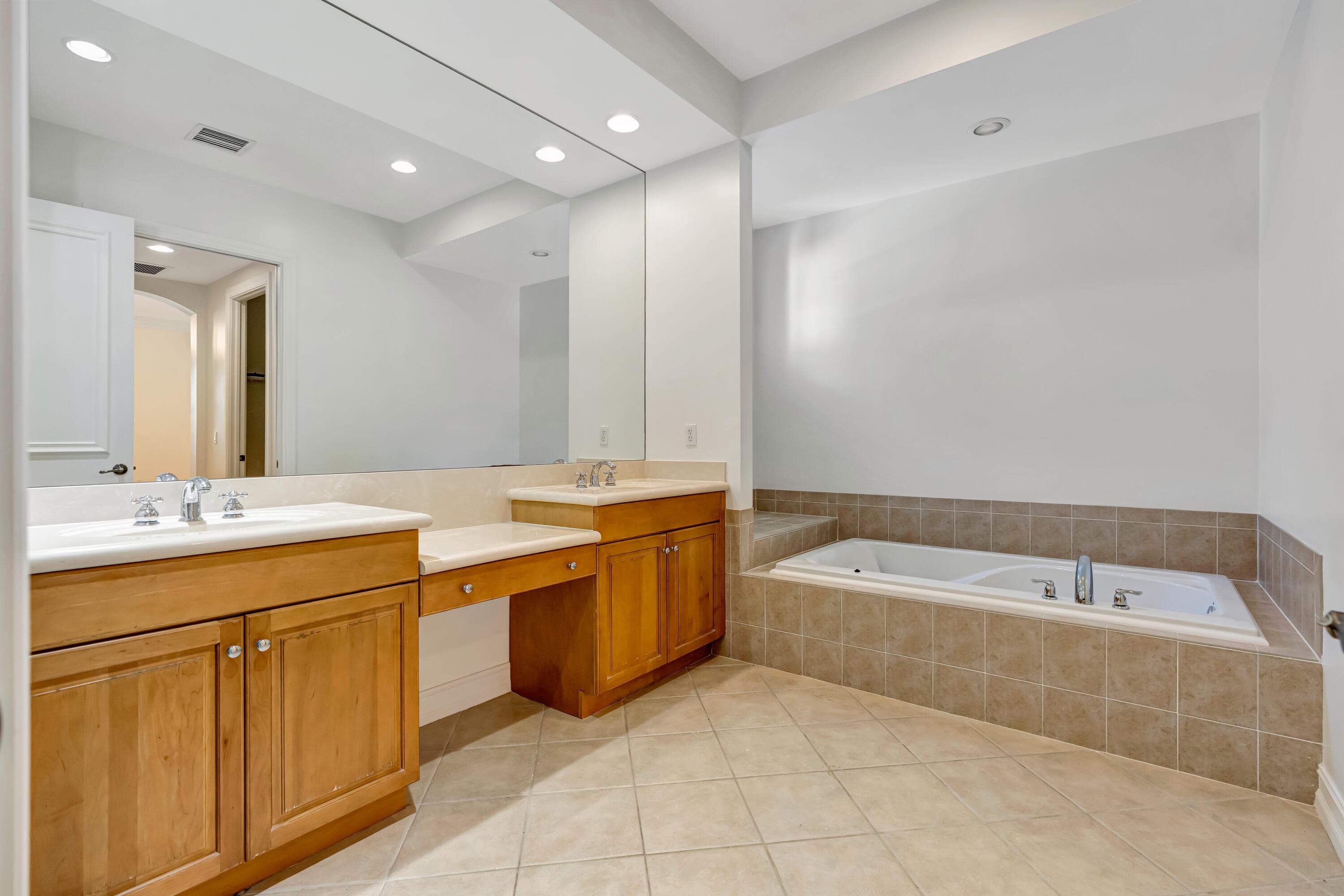 359 Chambord Terrace, Palm Beach Gardens, FL 33410 — photo 42 of 63