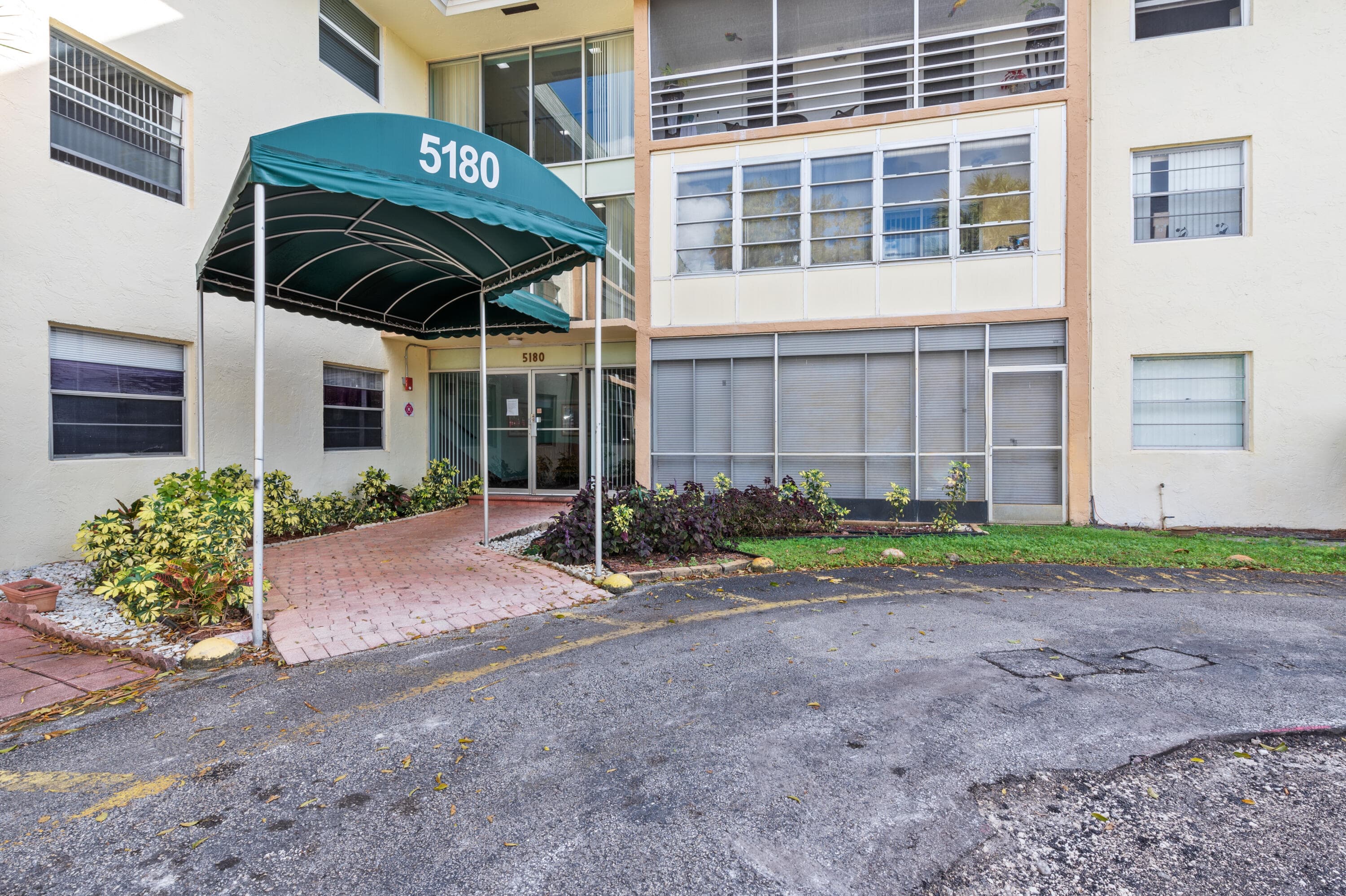 5180 E Sabal Palm Boulevard 234, Tamarac, FL 33319 — photo 22 of 36