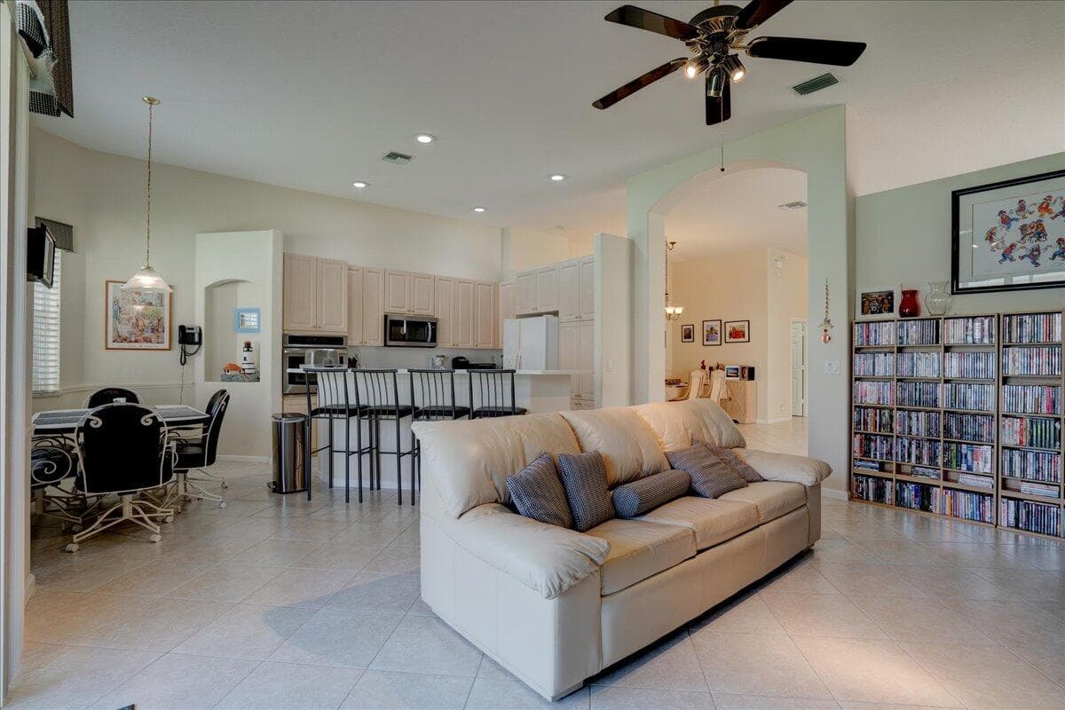 15323 Fiorenza Circle, Delray Beach, FL 33446 — photo 25 of 43