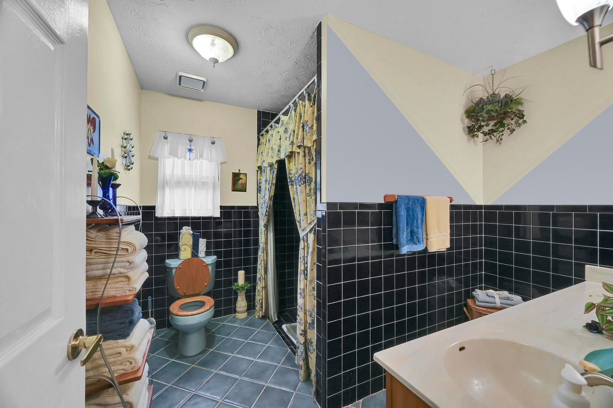 8690 Shadylake Lane, Fort Pierce, FL 34947 — photo 23 of 34