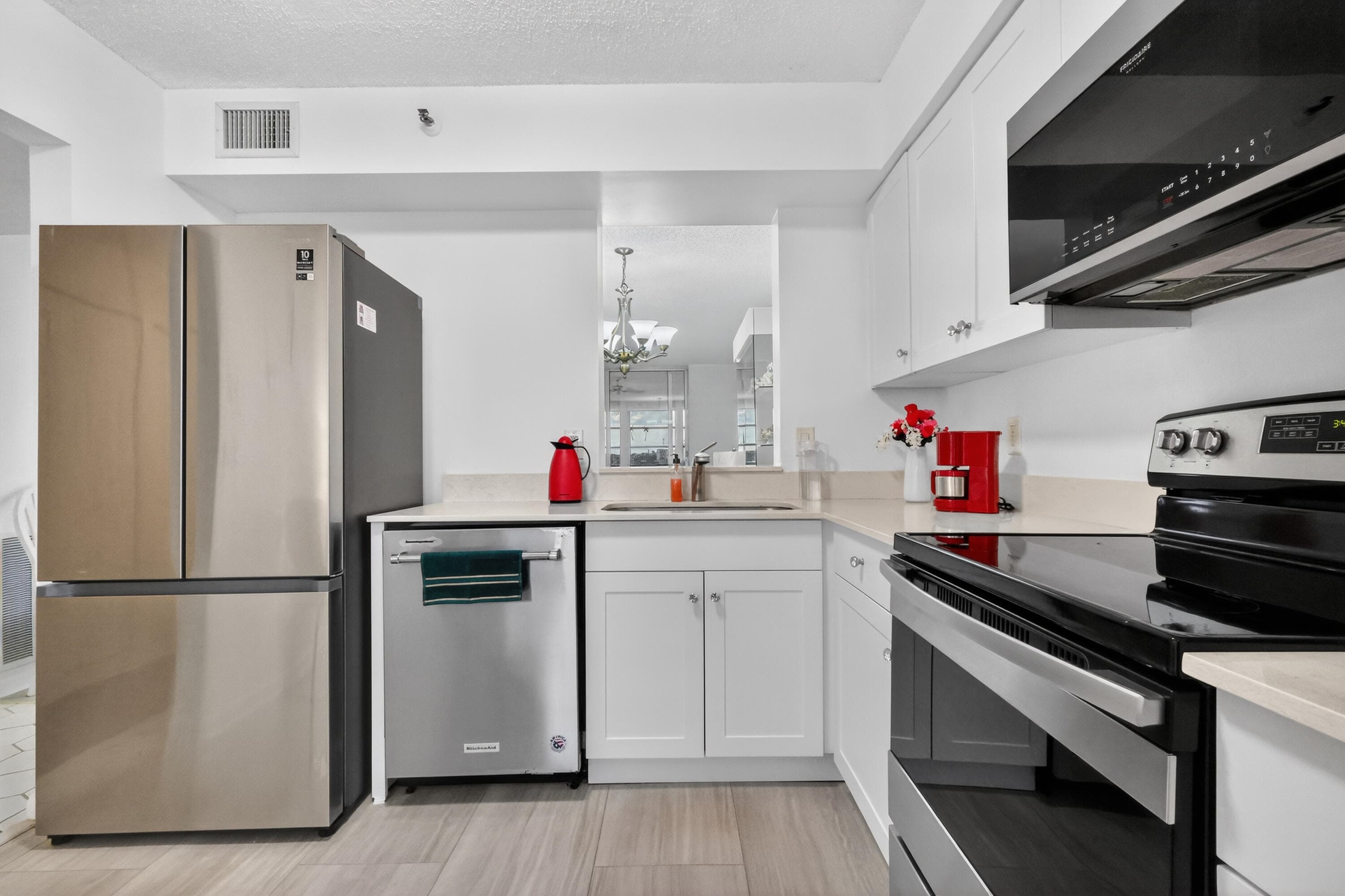 14575 Bonaire Boulevard 605, Delray Beach, FL 33446 — photo 9 of 39