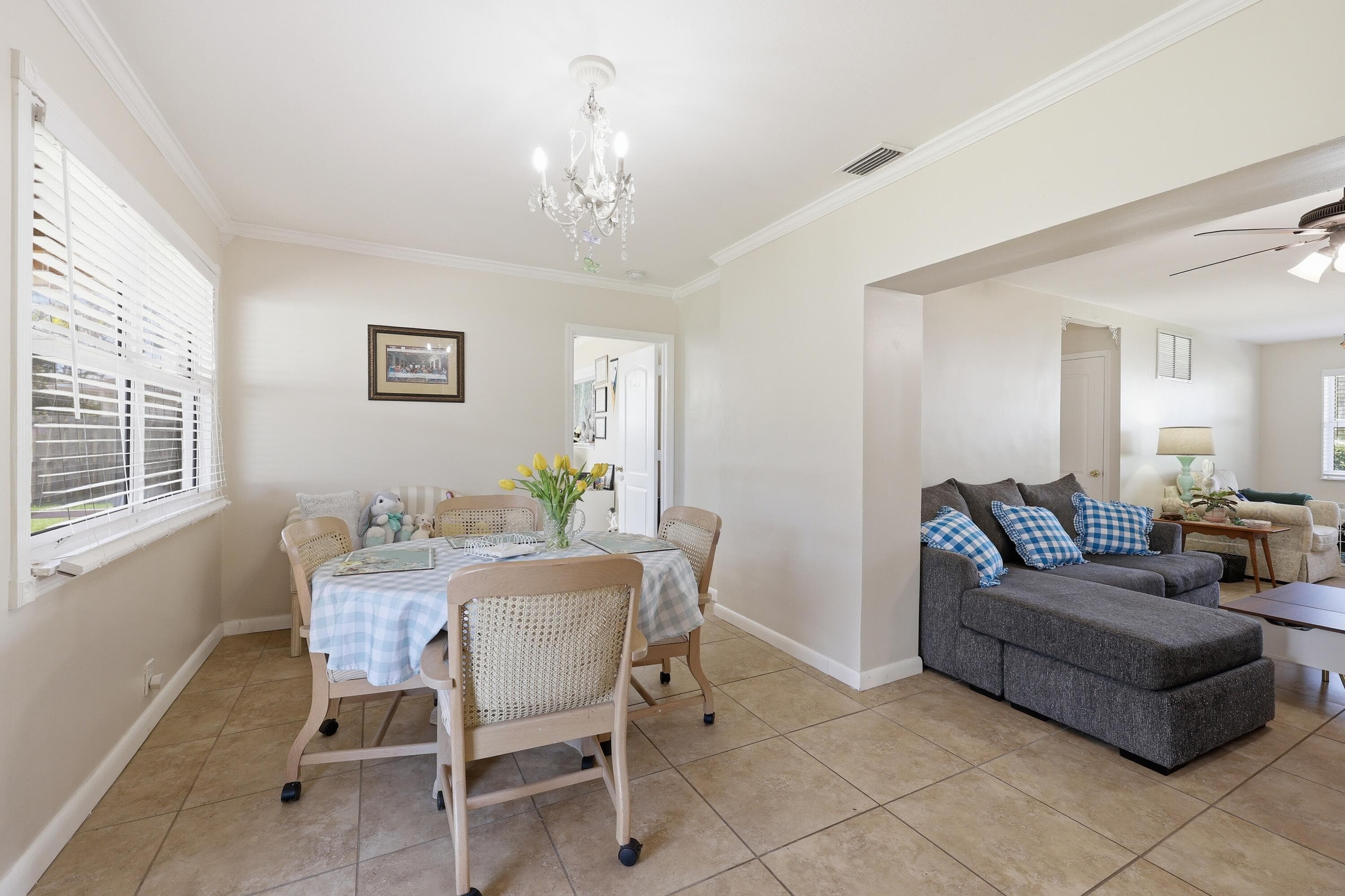 305 Circle E, Jupiter, FL 33458 — photo 8 of 36