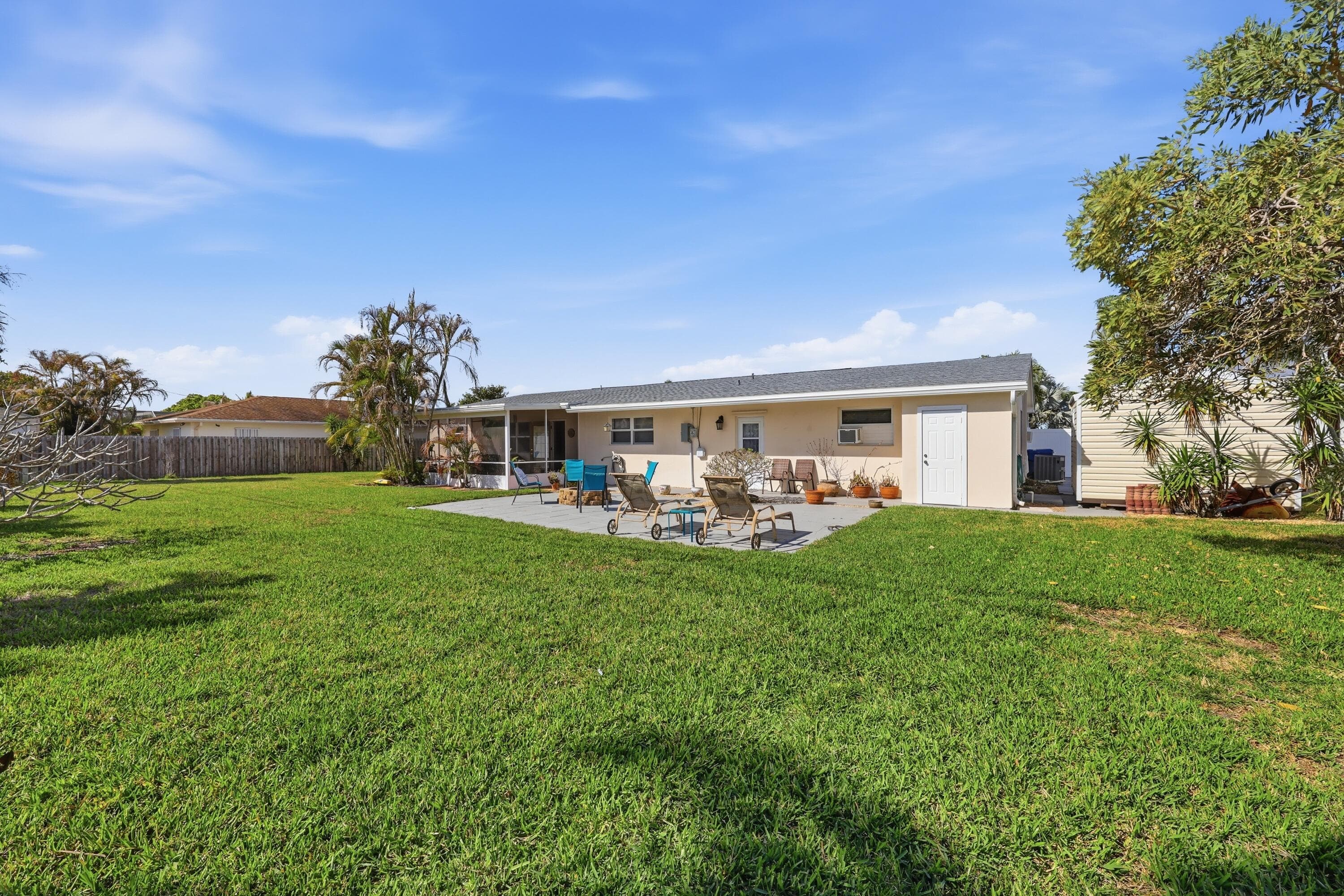 305 Circle E, Jupiter, FL 33458 — photo 32 of 36
