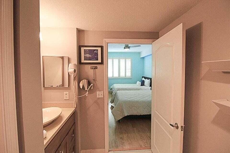 11018 Legacy Drive 104, Palm Beach Gardens, FL 33410 — photo 14 of 27