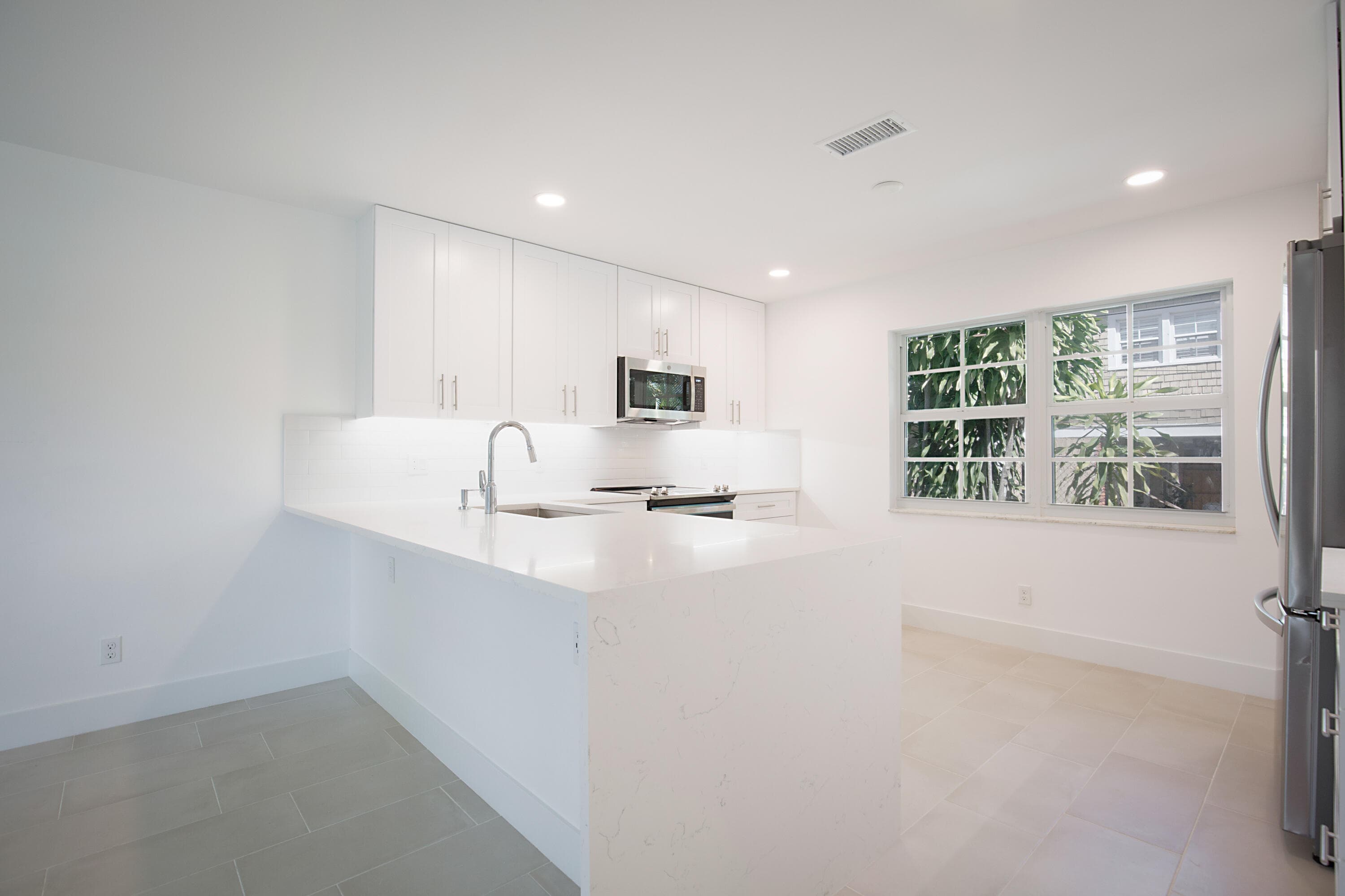 705 New York Street, West Palm Beach, FL 33401 — photo 6 of 22