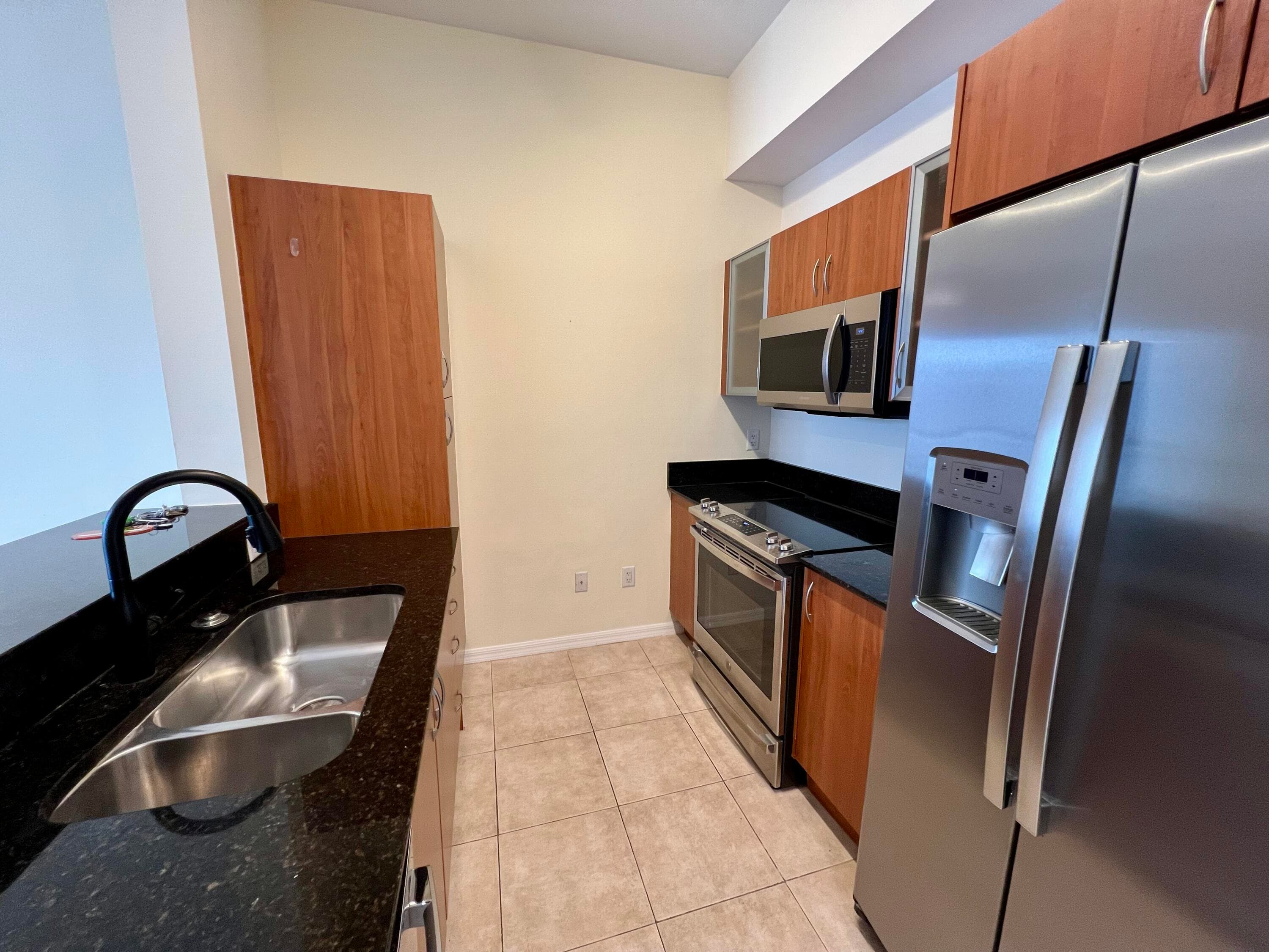 233 S Federal Highway Uph04, Boca Raton, FL 33432 — photo 1 of 26