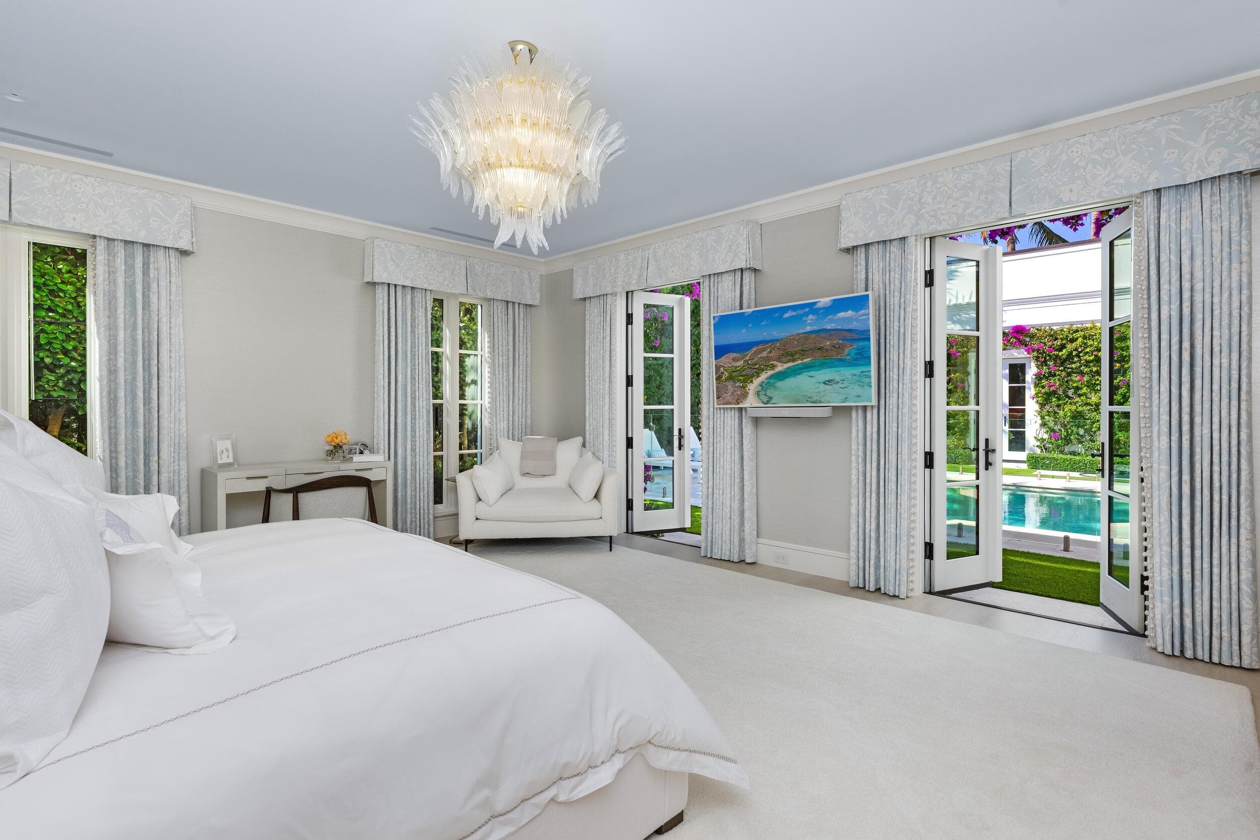 208 Sandpiper Drive, Palm Beach, FL 33480 — photo 37 of 59