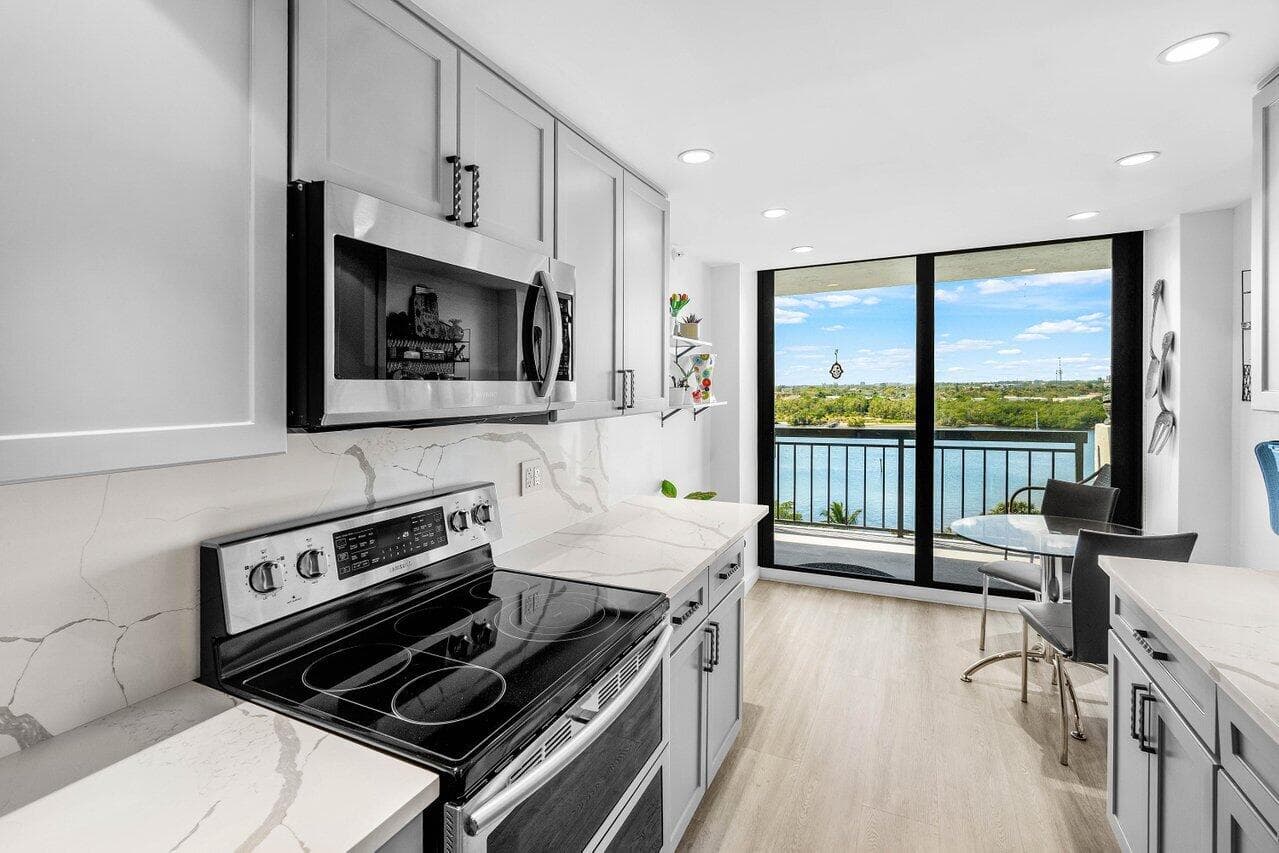 2003 N Ocean Boulevard 904, Boca Raton, FL 33431 — photo 14 of 57