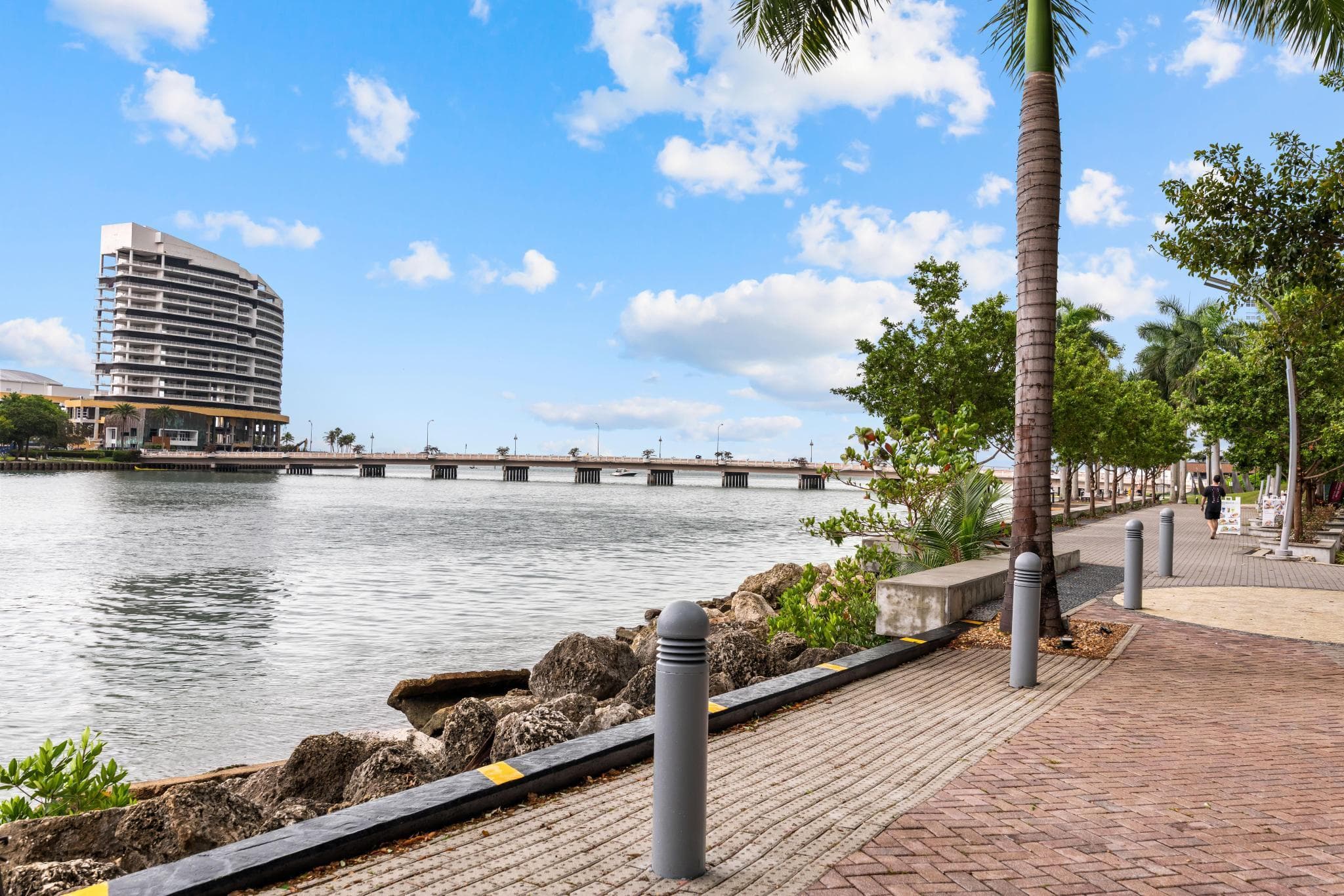 485 Brickell Avenue 2506, Miami, FL 33131 — photo 31 of 34