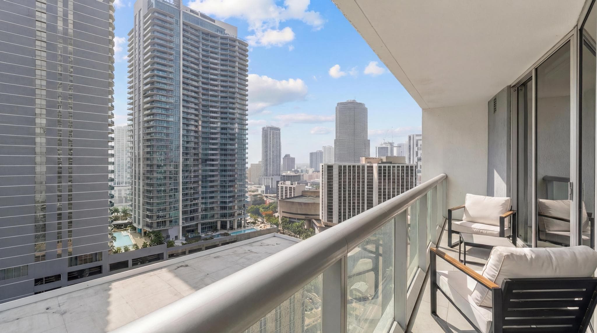 485 Brickell Avenue 2506, Miami, FL 33131 — photo 14 of 34