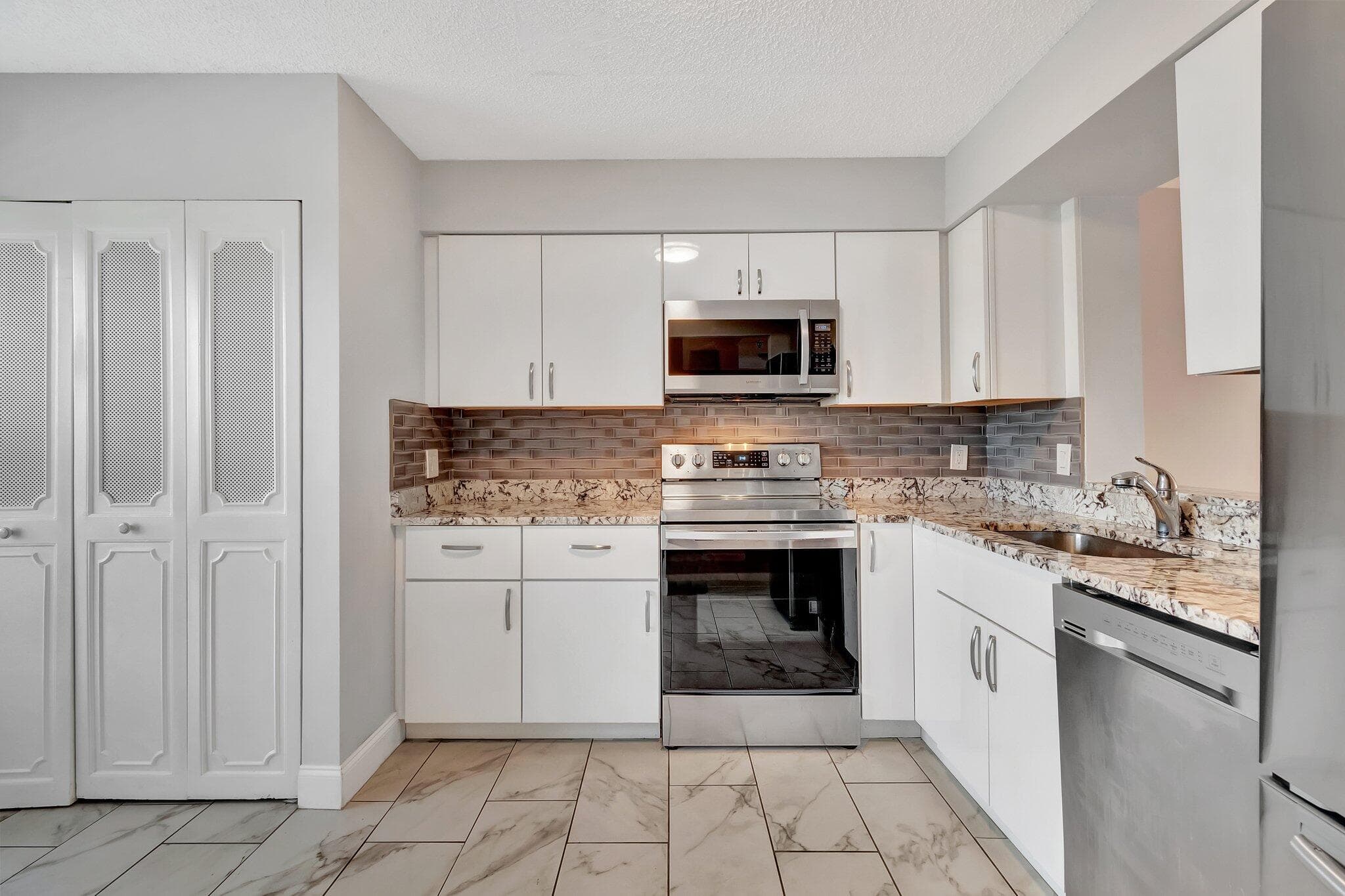 14623 Bonaire Boulevard 502, Delray Beach, FL 33446 — photo 28 of 61