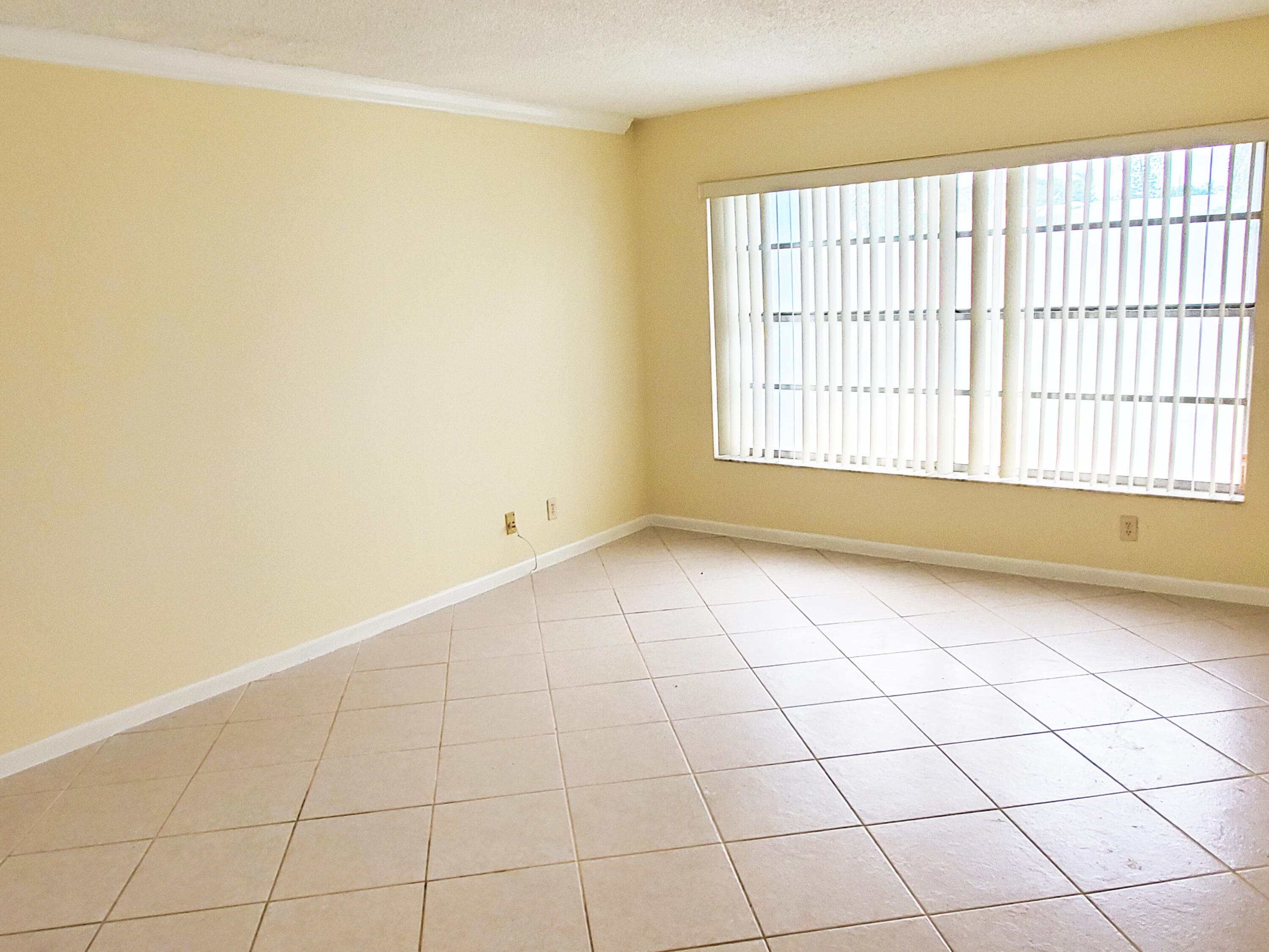 4345 Lucerne Villas Lane, Lake Worth, FL 33467 — photo 11 of 21