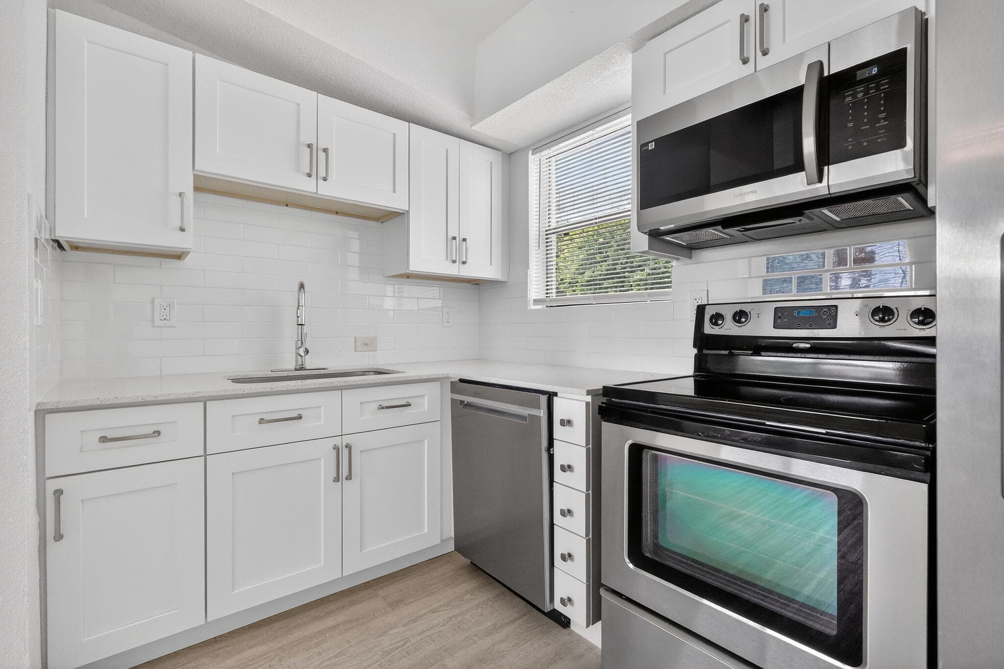 3600 SW 46th Avenue, West Park, FL 33023 — photo 8 of 24