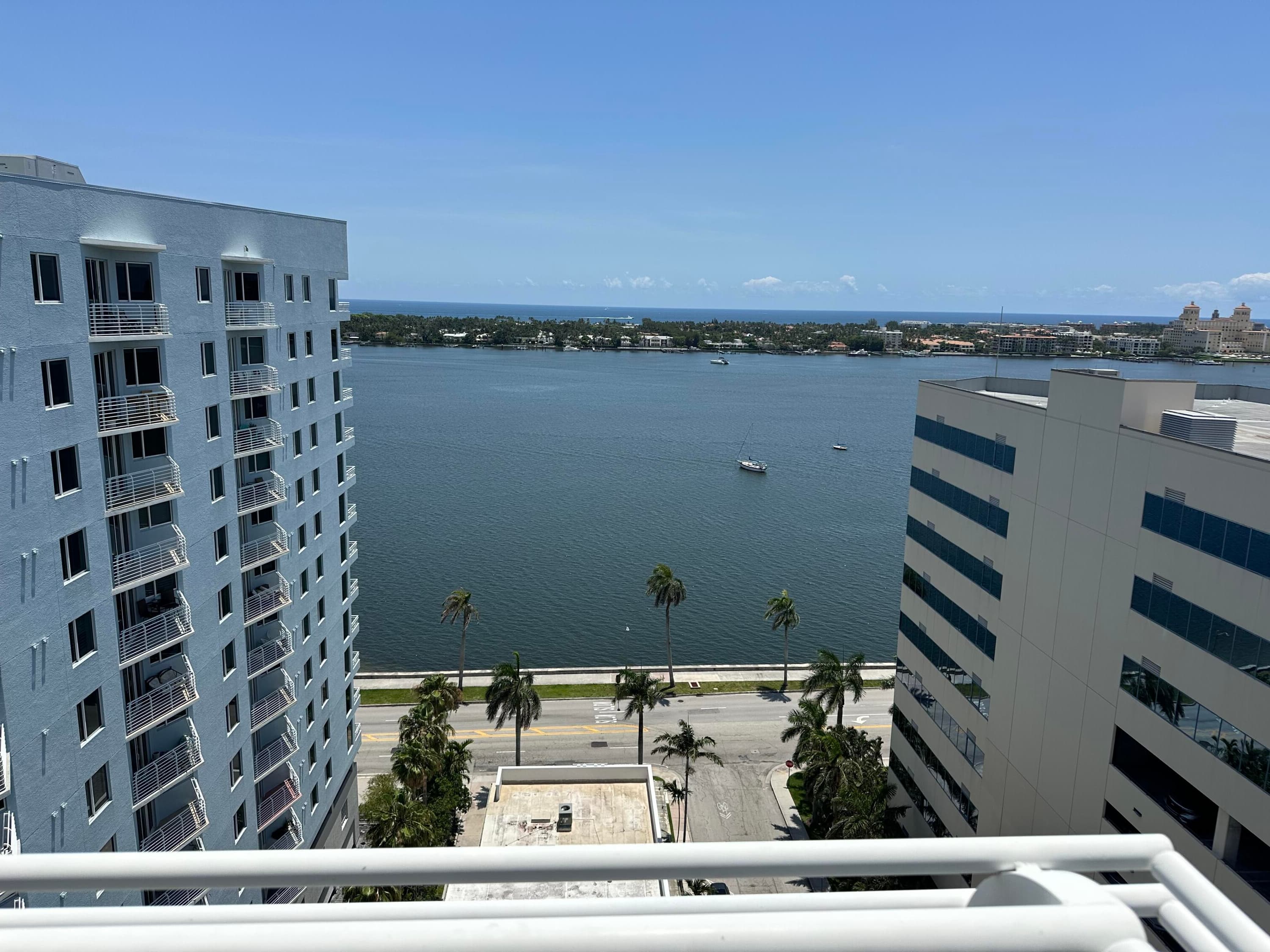 1551 N Flagler Drive (annual/seasonal) Uph 11, West Palm Beach, FL 33401 — photo 17 of 21