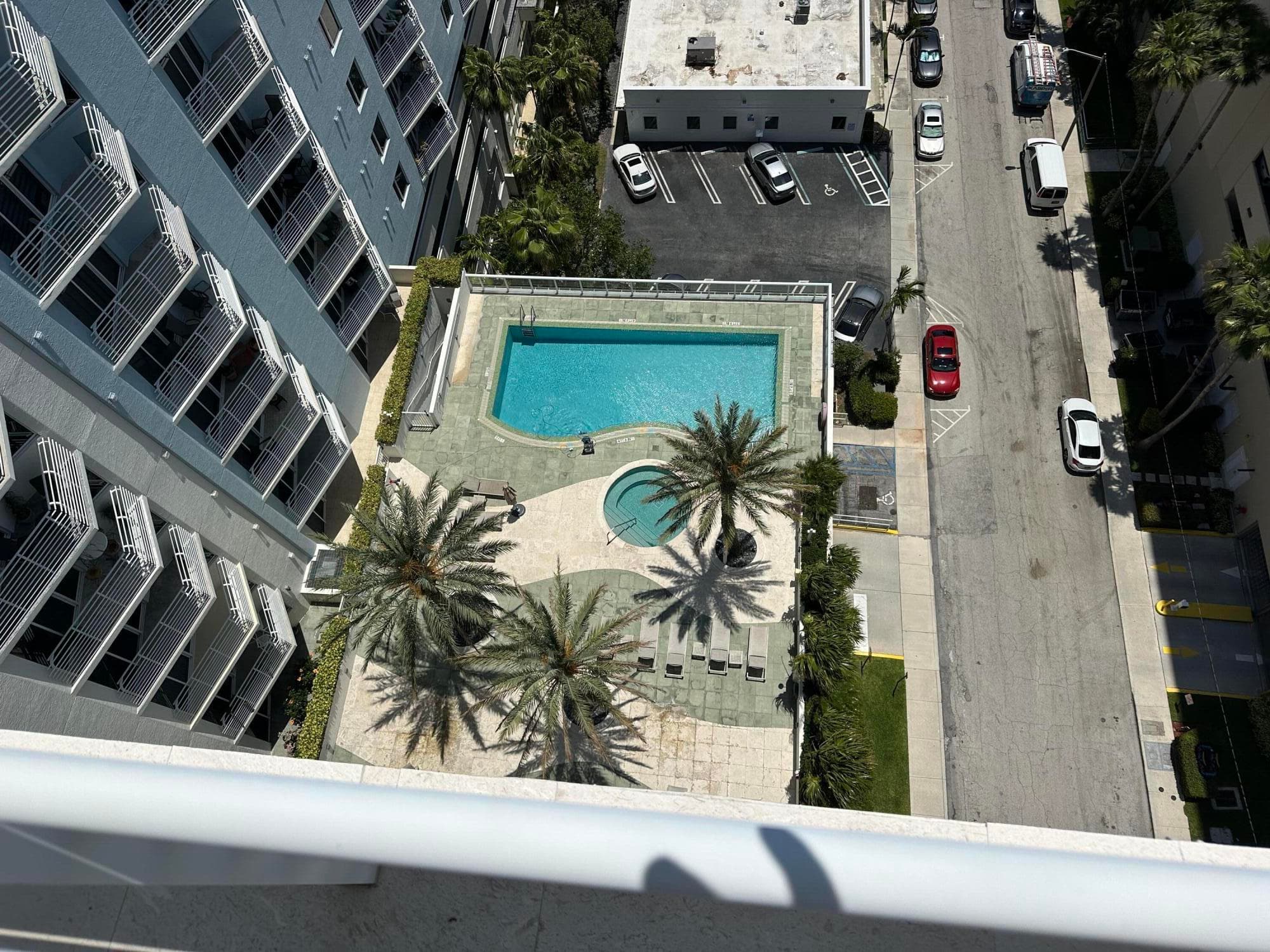 1551 N Flagler Drive (annual/seasonal) Uph 11, West Palm Beach, FL 33401 — photo 19 of 21