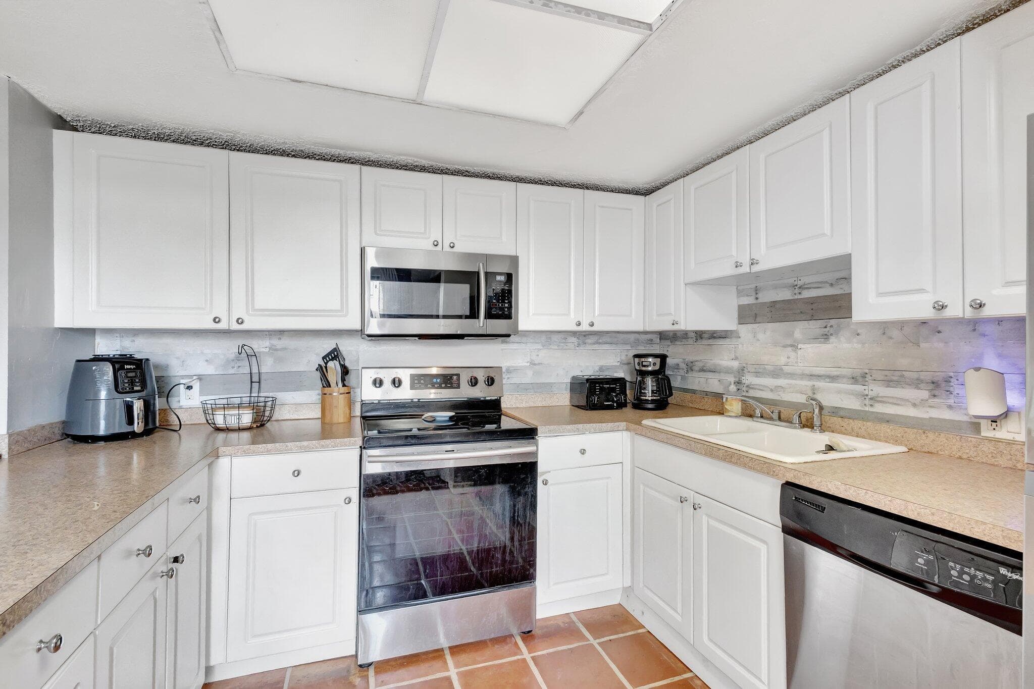 1586 Shaker Circle, Wellington, FL 33414 — photo 11 of 38