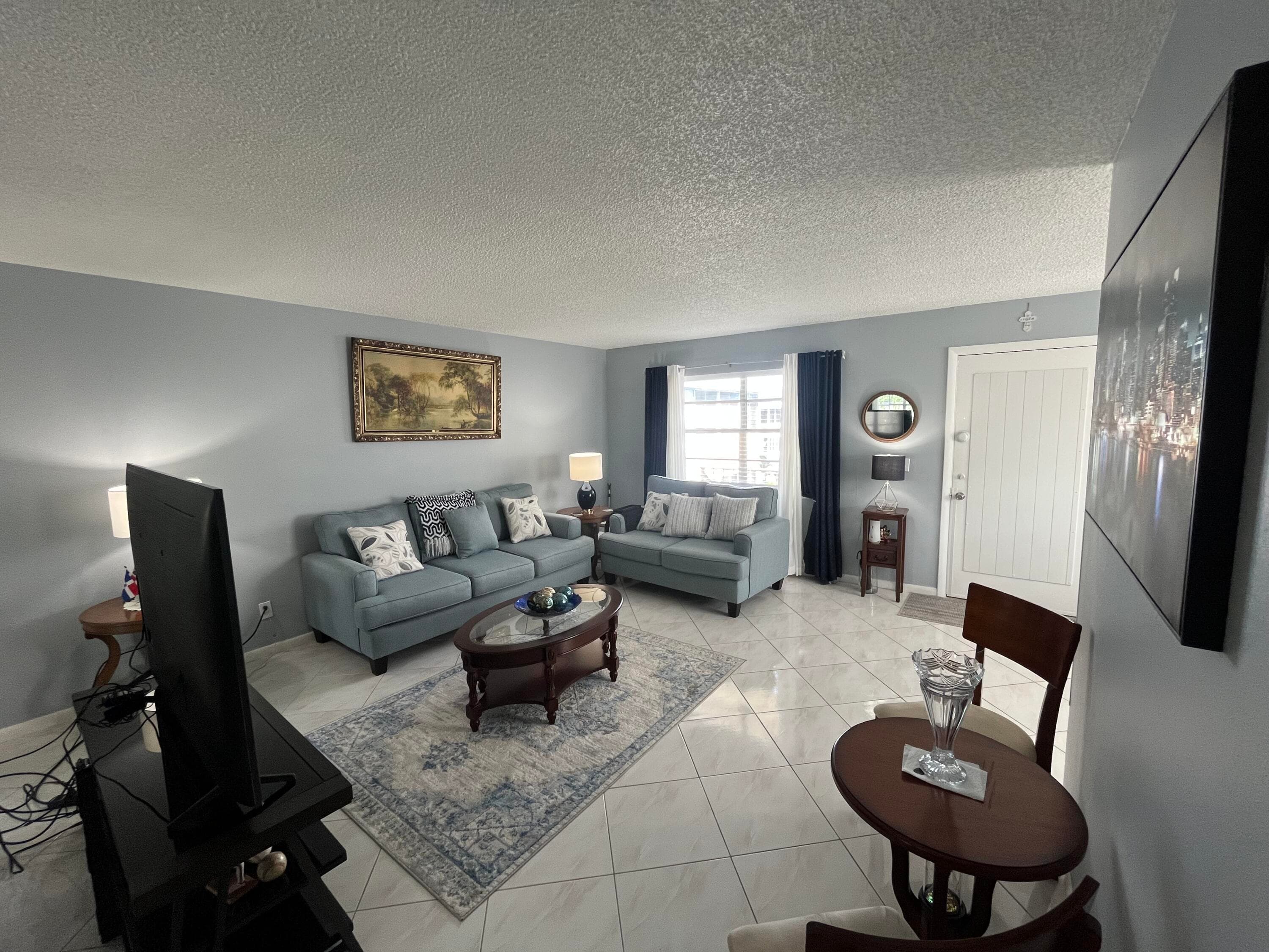 897 Flanders S 897, Delray Beach, FL 33484 — photo 10 of 33