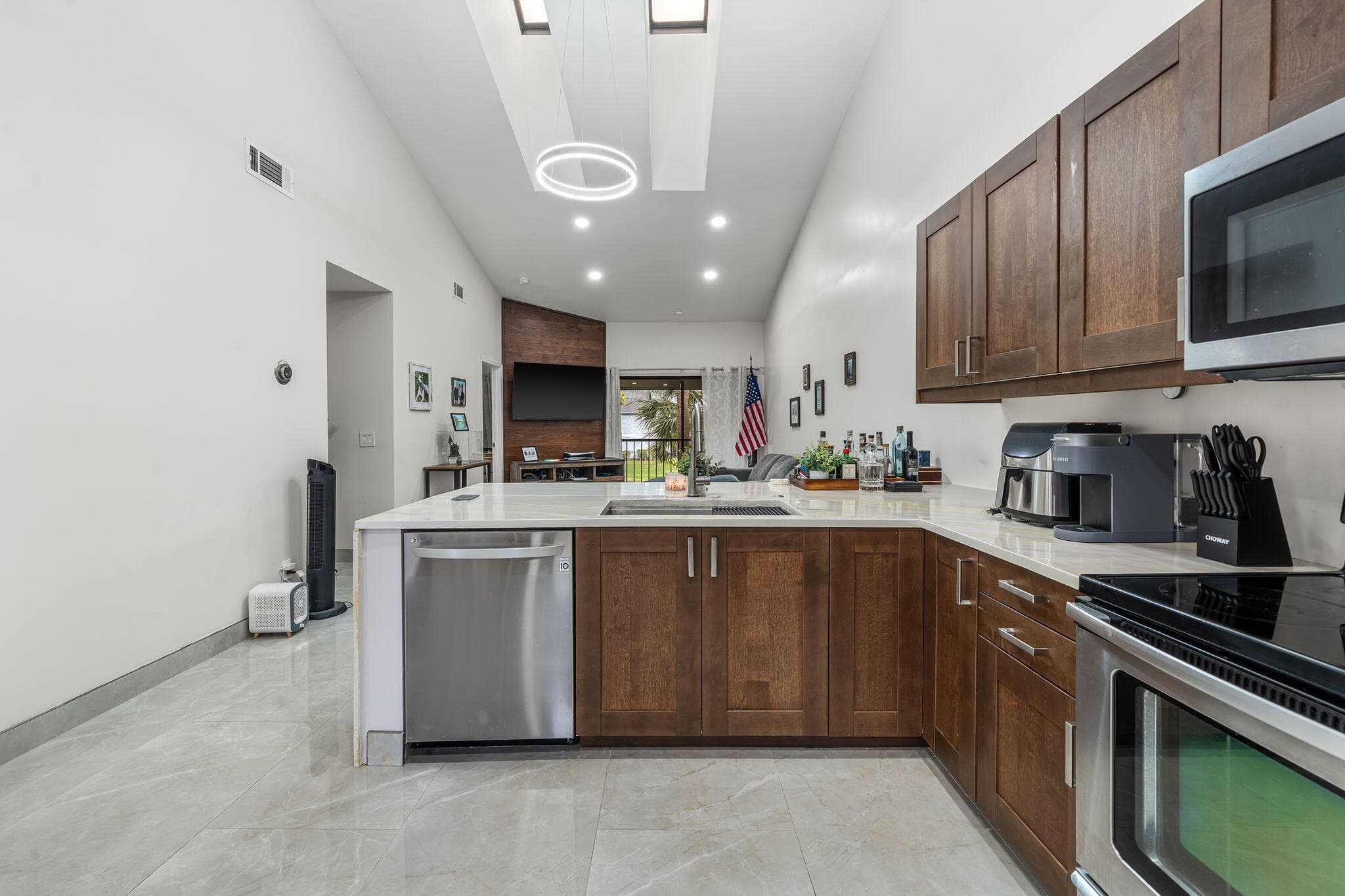 600 Crosswinds Drive C2, Greenacres, FL 33413 — photo 3 of 23