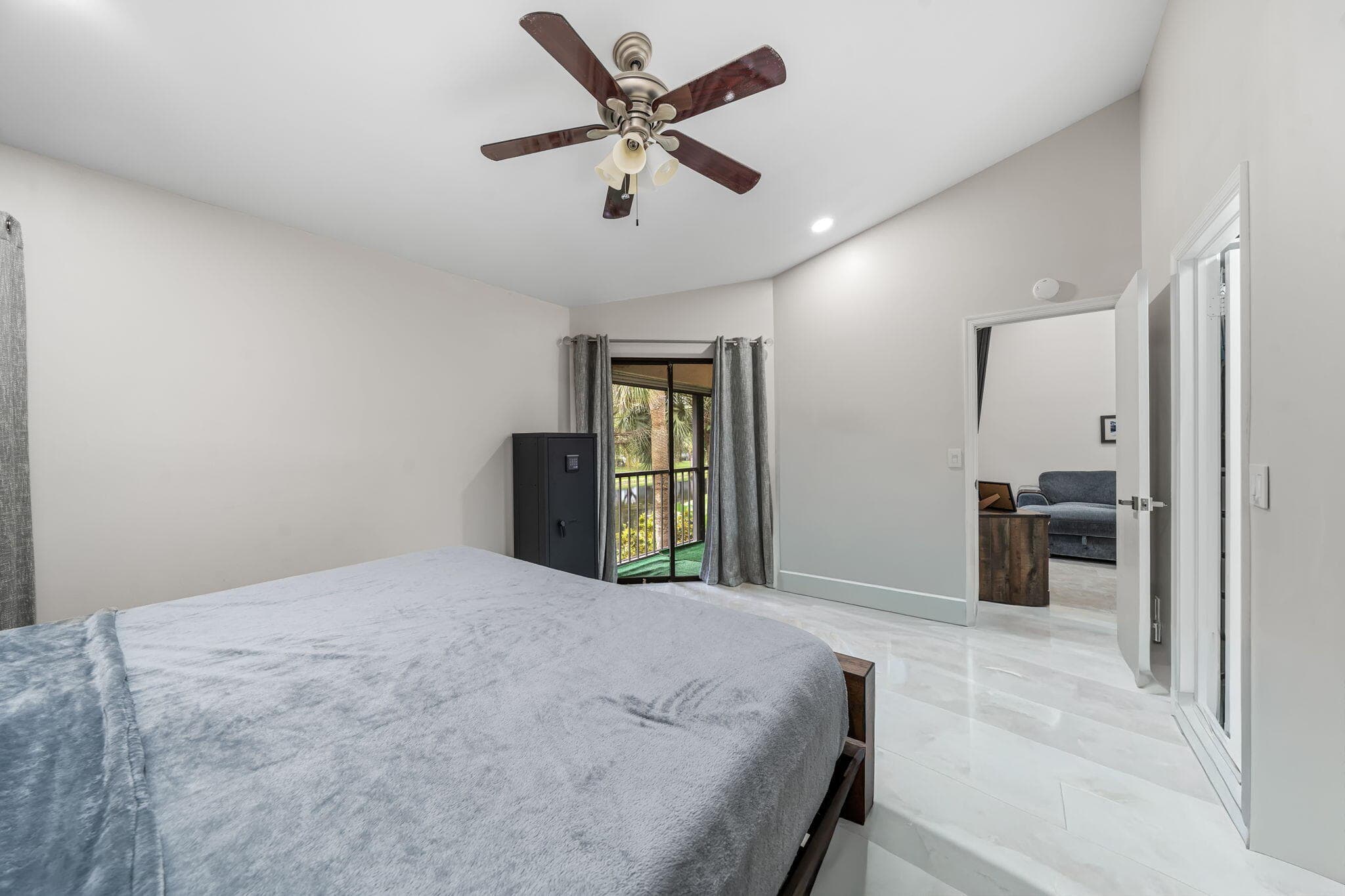 600 Crosswinds Drive C2, Greenacres, FL 33413 — photo 8 of 23