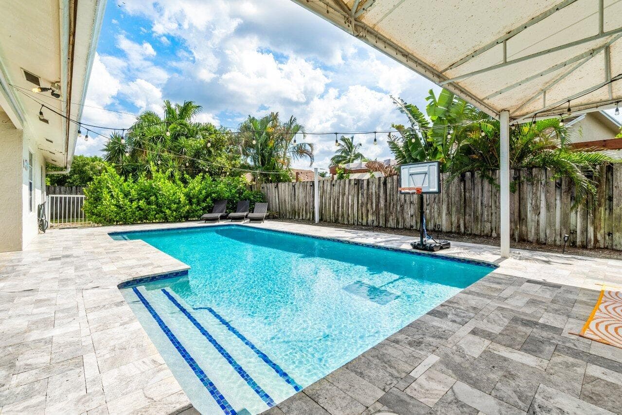 1352 Wyndcliff Drive, Wellington, FL 33414 — photo 21 of 28