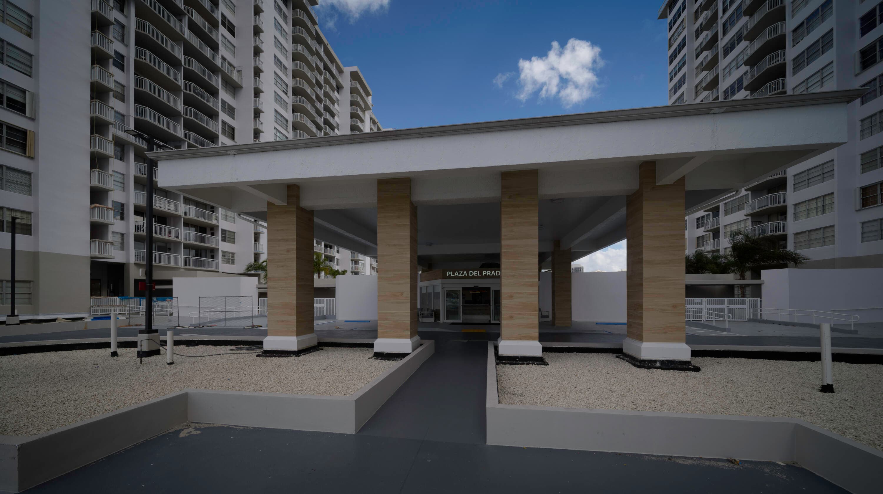 18081 Biscayne Boulevard 403, Aventura, FL 33160 — photo 11 of 32