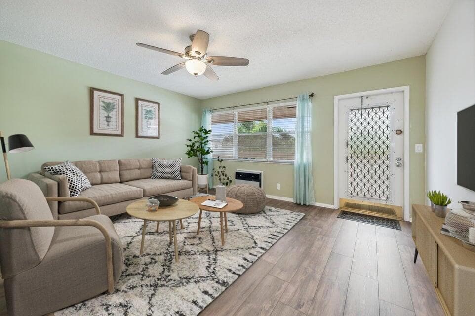 98 Ventnor E 98, Deerfield Beach, FL 33442 — photo 2 of 15