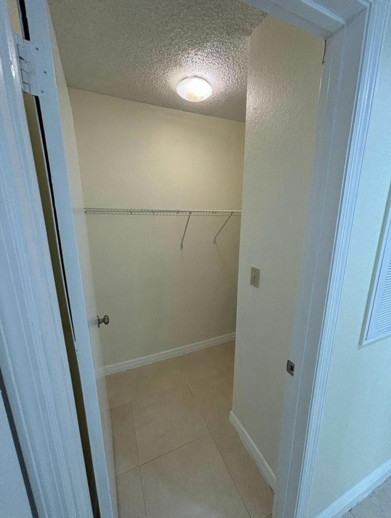 2796 S University Drive 2101, Davie, FL 33328 — photo 15 of 28