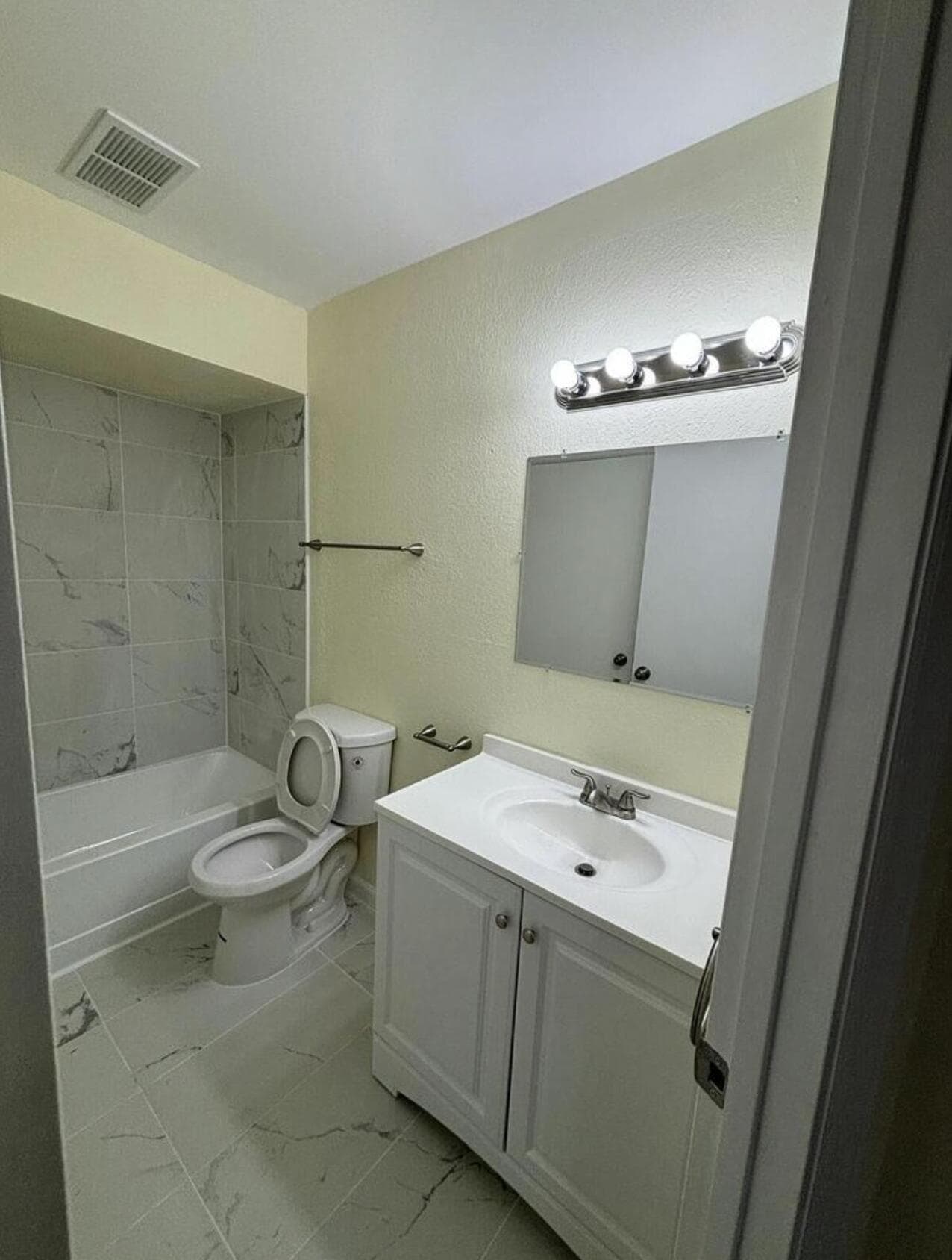 2796 S University Drive 2101, Davie, FL 33328 — photo 20 of 28