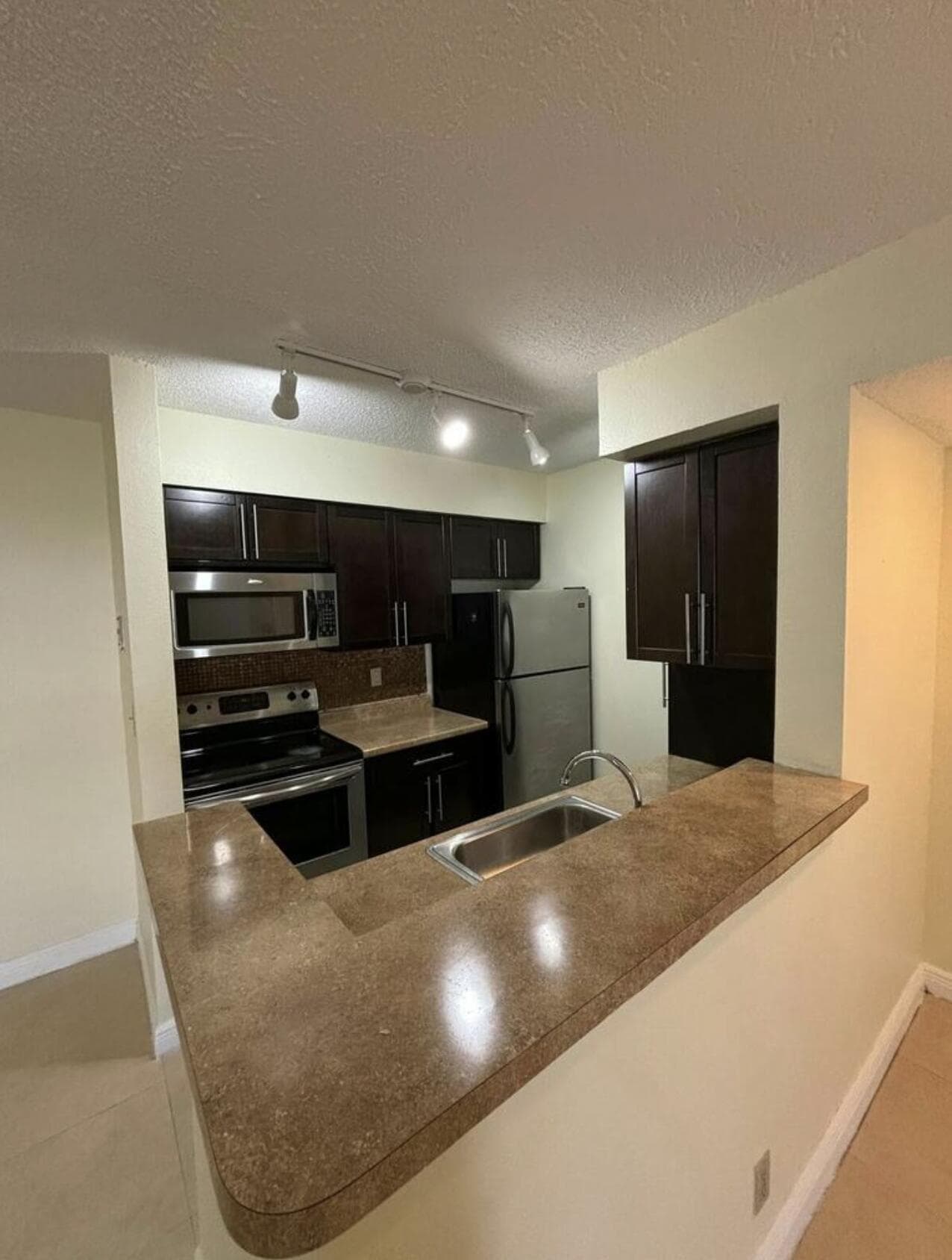 2796 S University Drive 2101, Davie, FL 33328 — photo 5 of 28