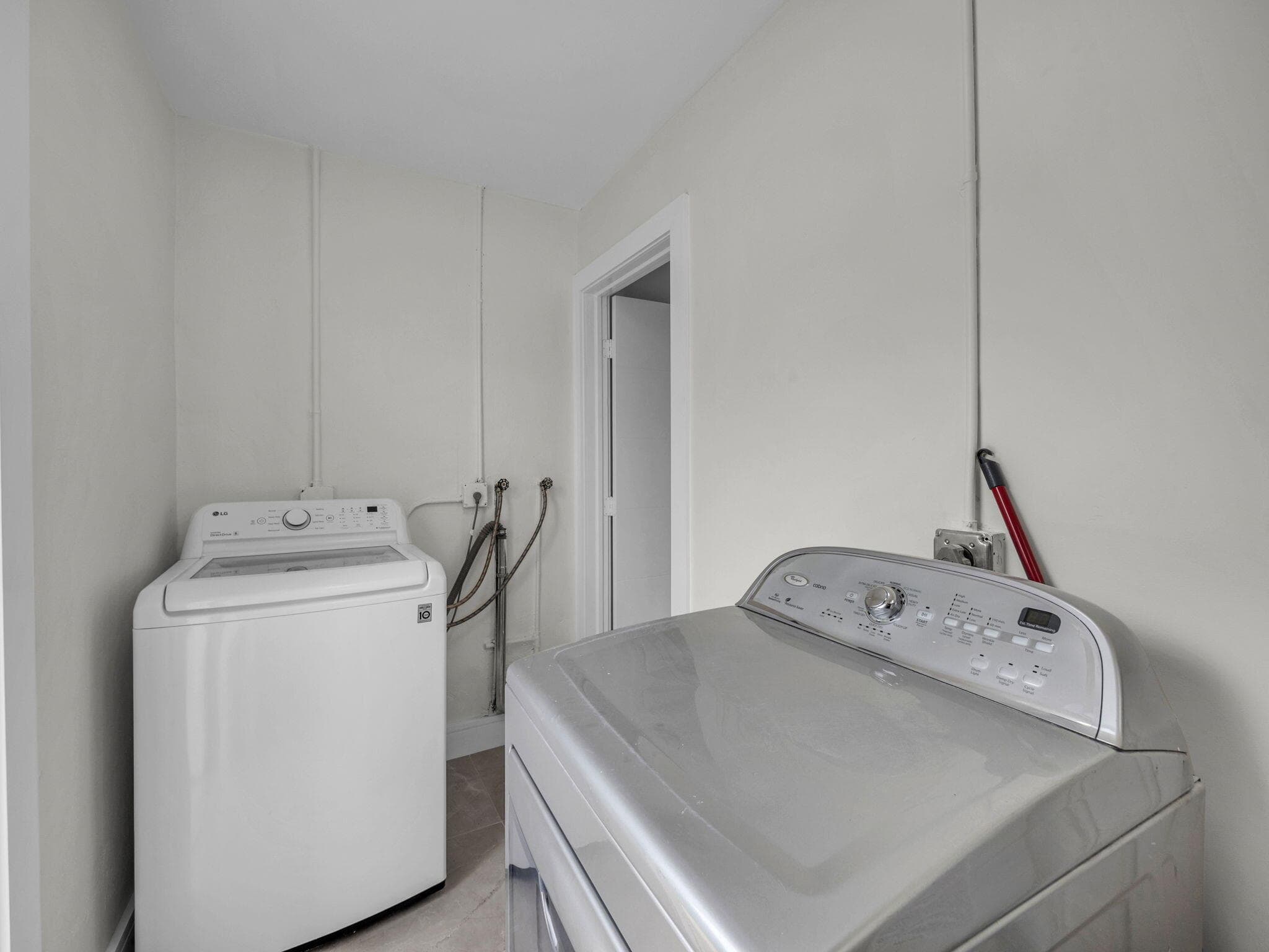21020 Highland Lakes Boulevard, Miami, FL 33179 — photo 16 of 19