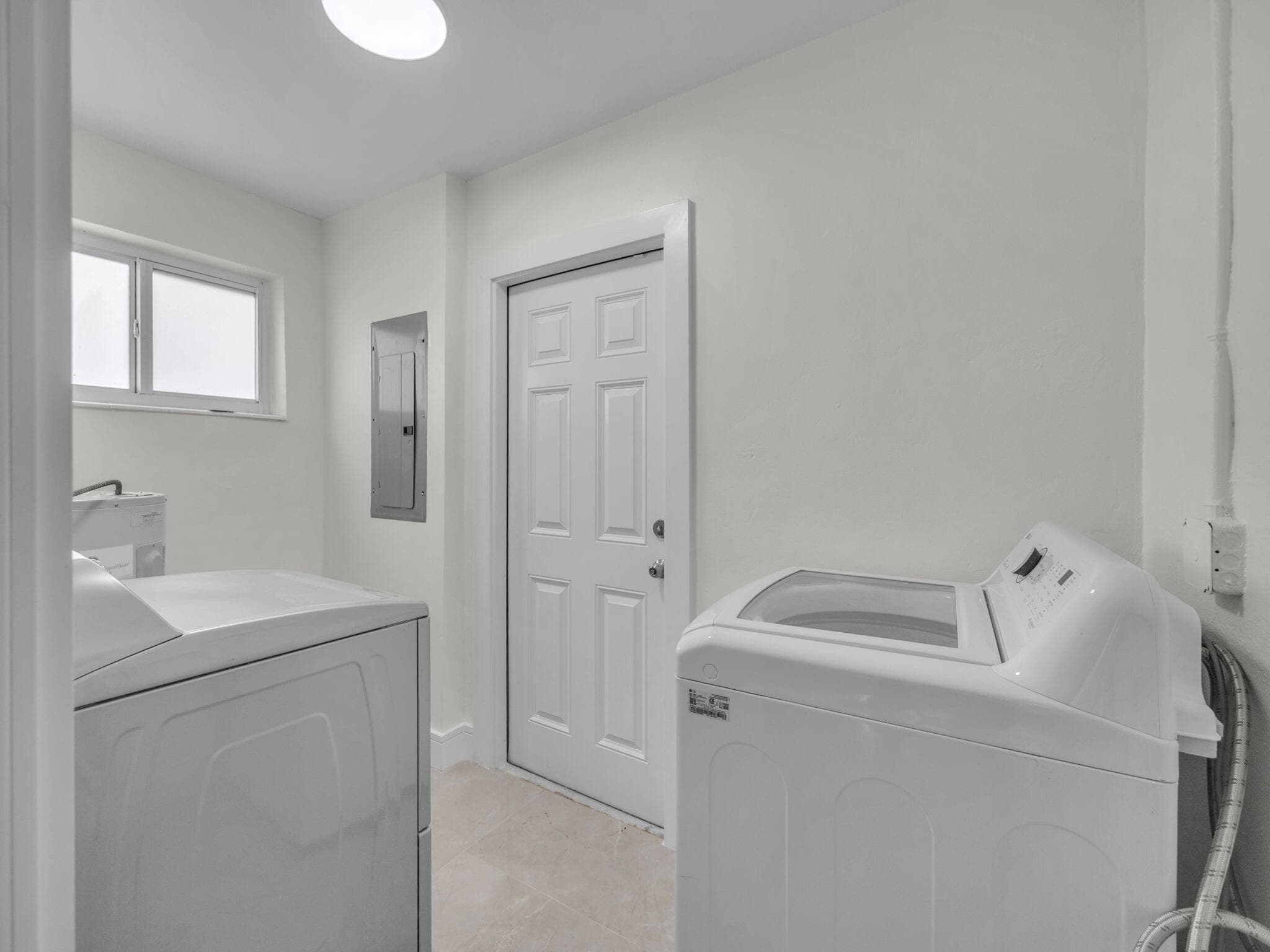 21020 Highland Lakes Boulevard, Miami, FL 33179 — photo 17 of 19