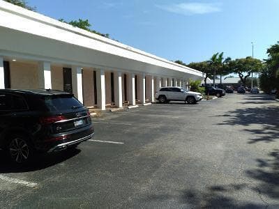 2701 NE 14th St Street, Pompano Beach, FL 33062 — photo 3 of 11
