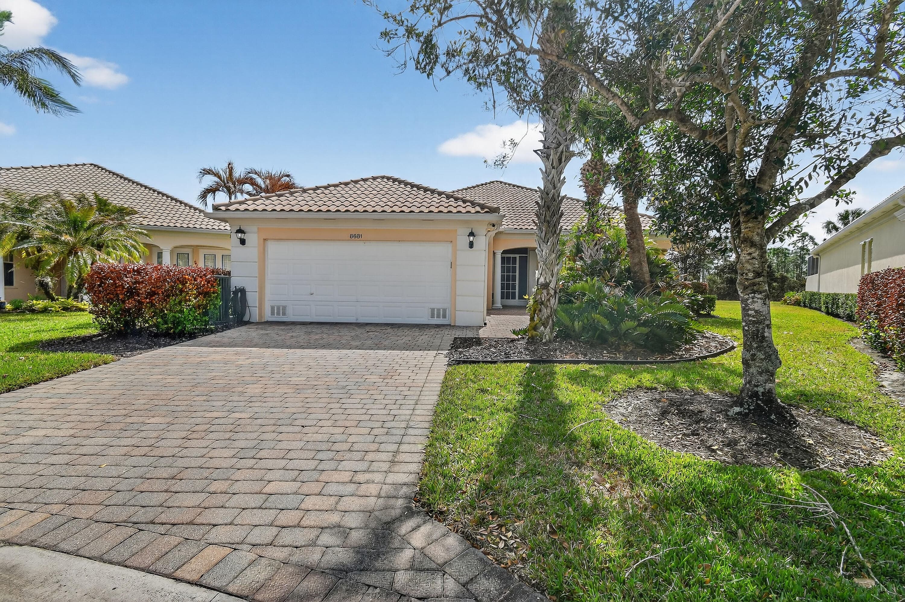 8681 SE Nicolete Lane, Hobe Sound, FL 33455 — photo