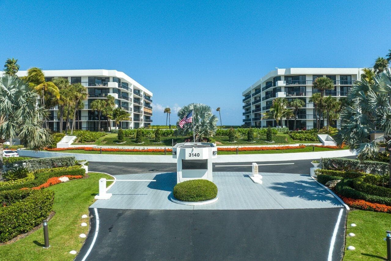 3140 S Ocean Boulevard 201n, Palm Beach, FL 33480 — photo 27 of 39