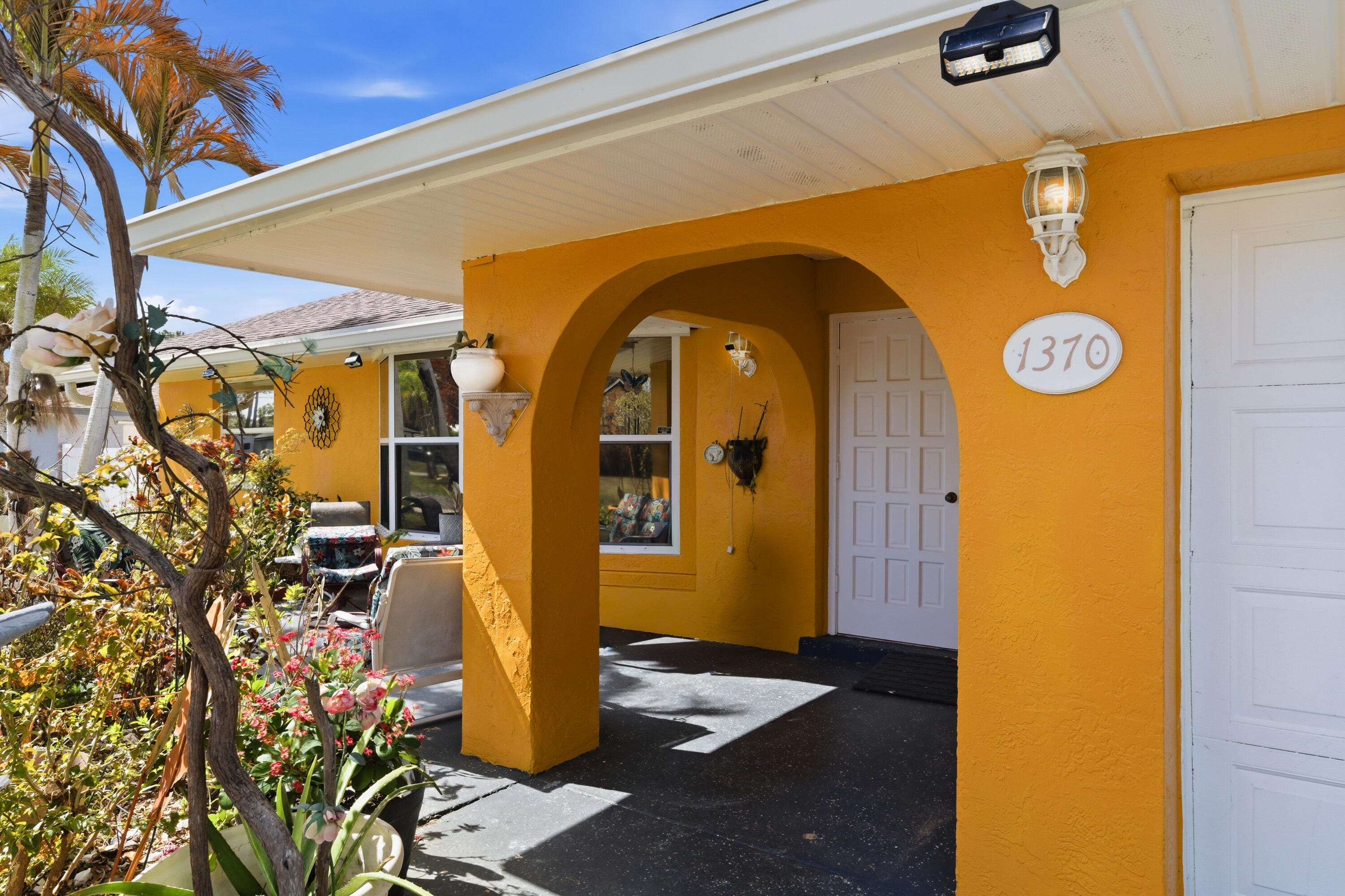 1370 SE Navajo Lane, Port St. Lucie, FL 34983 — photo 1 of 26
