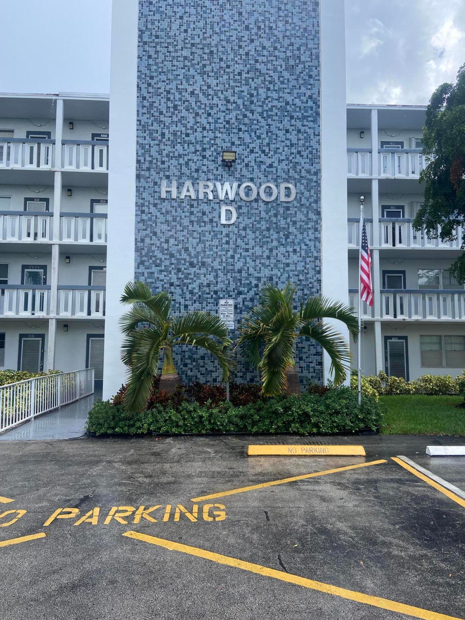 2036 Harwood D, Deerfield Beach, FL 33442 — photo 1 of 15