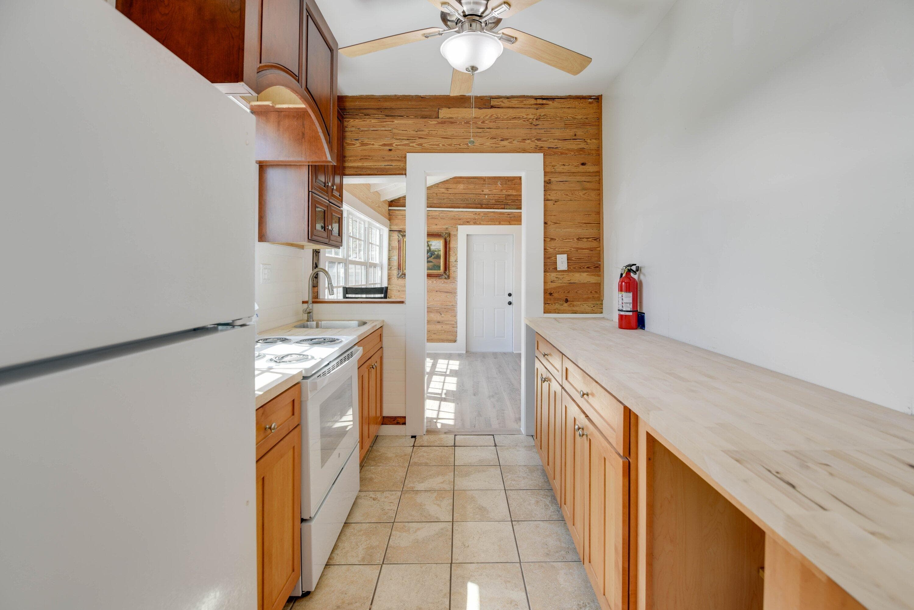 1018 Georgia Street, Key West, FL 33040 — photo 13 of 32