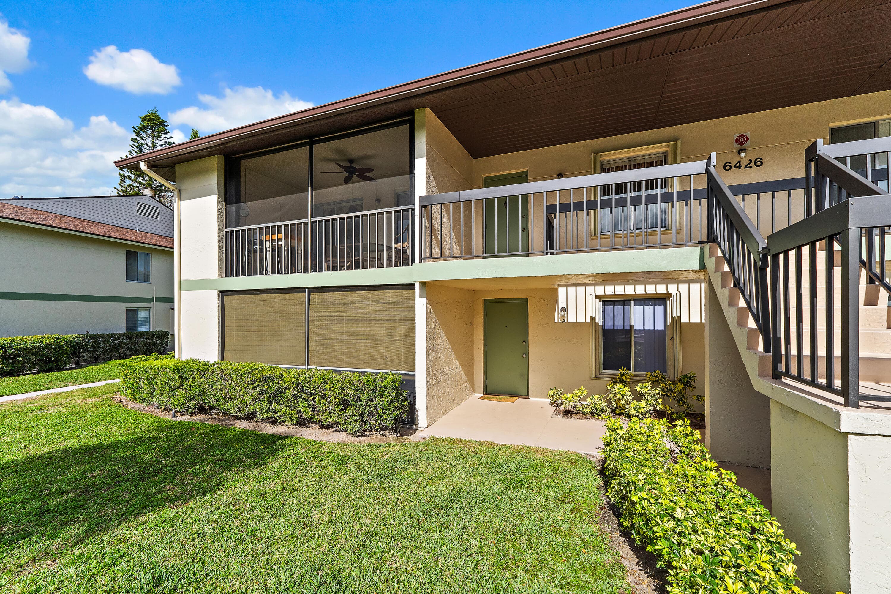 6426 Chasewood Drive E, Jupiter, FL 33458 — photo 3 of 30