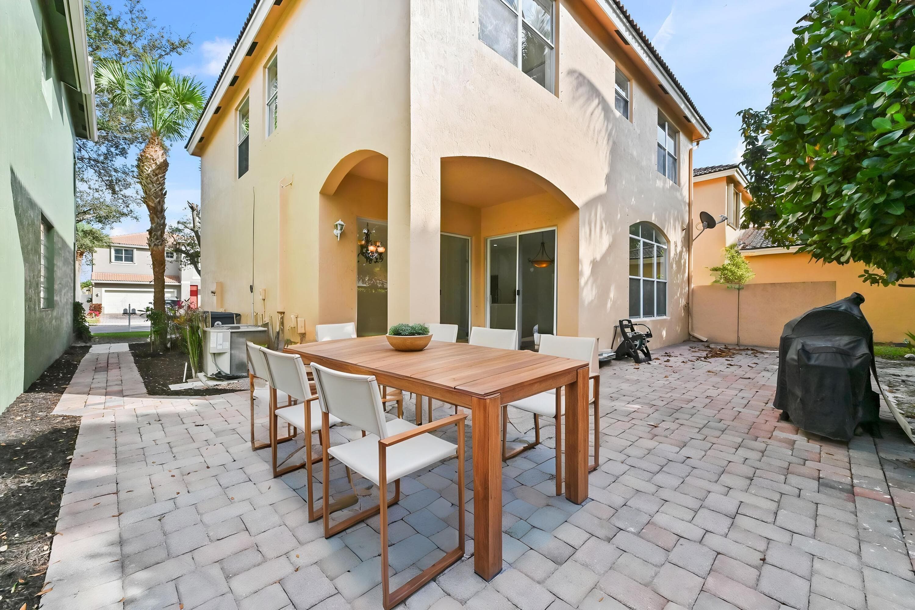 6657 Lurais Drive, Lake Worth, FL 33463 — photo 33 of 39
