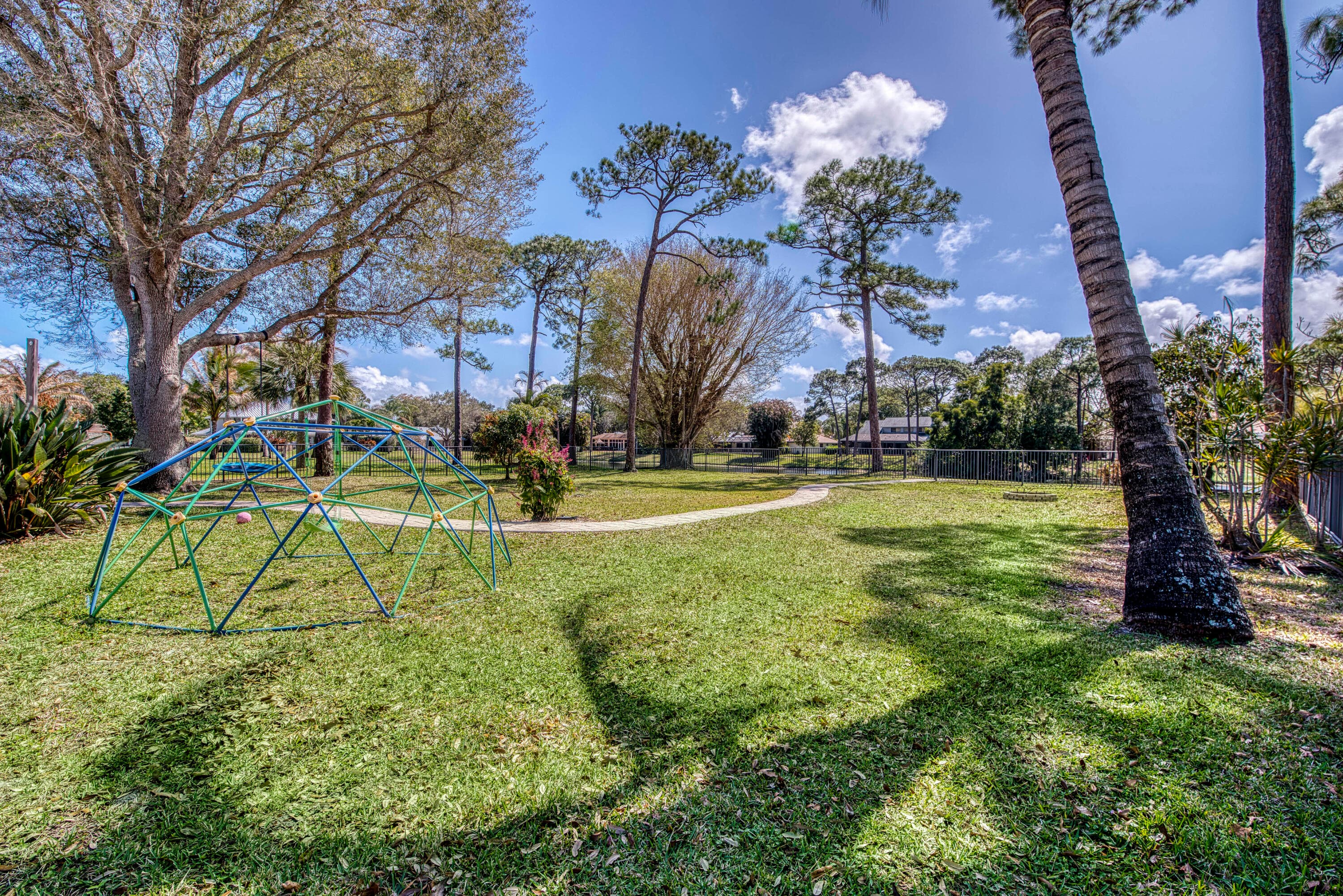 6062 Woodlake Road, Jupiter, FL 33458 — photo 35 of 41